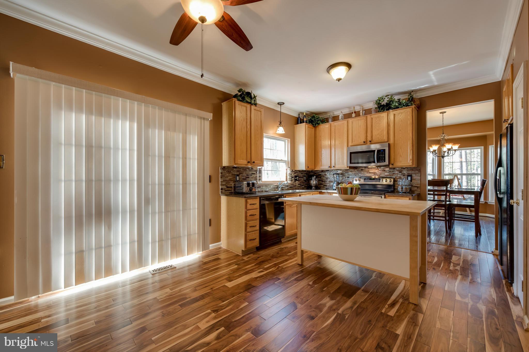 CARRIAGE CROSSING - Residential