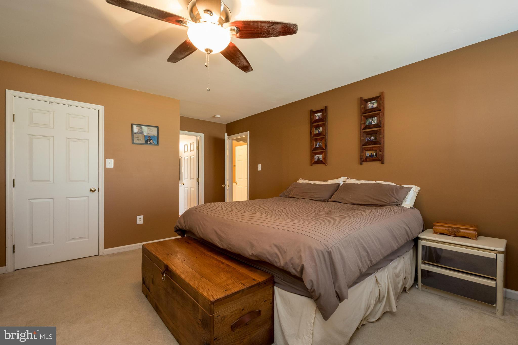 CARRIAGE CROSSING - Residential