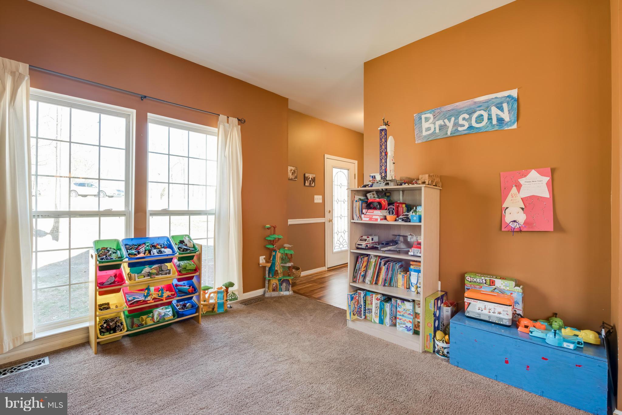 CARRIAGE CROSSING - Residential