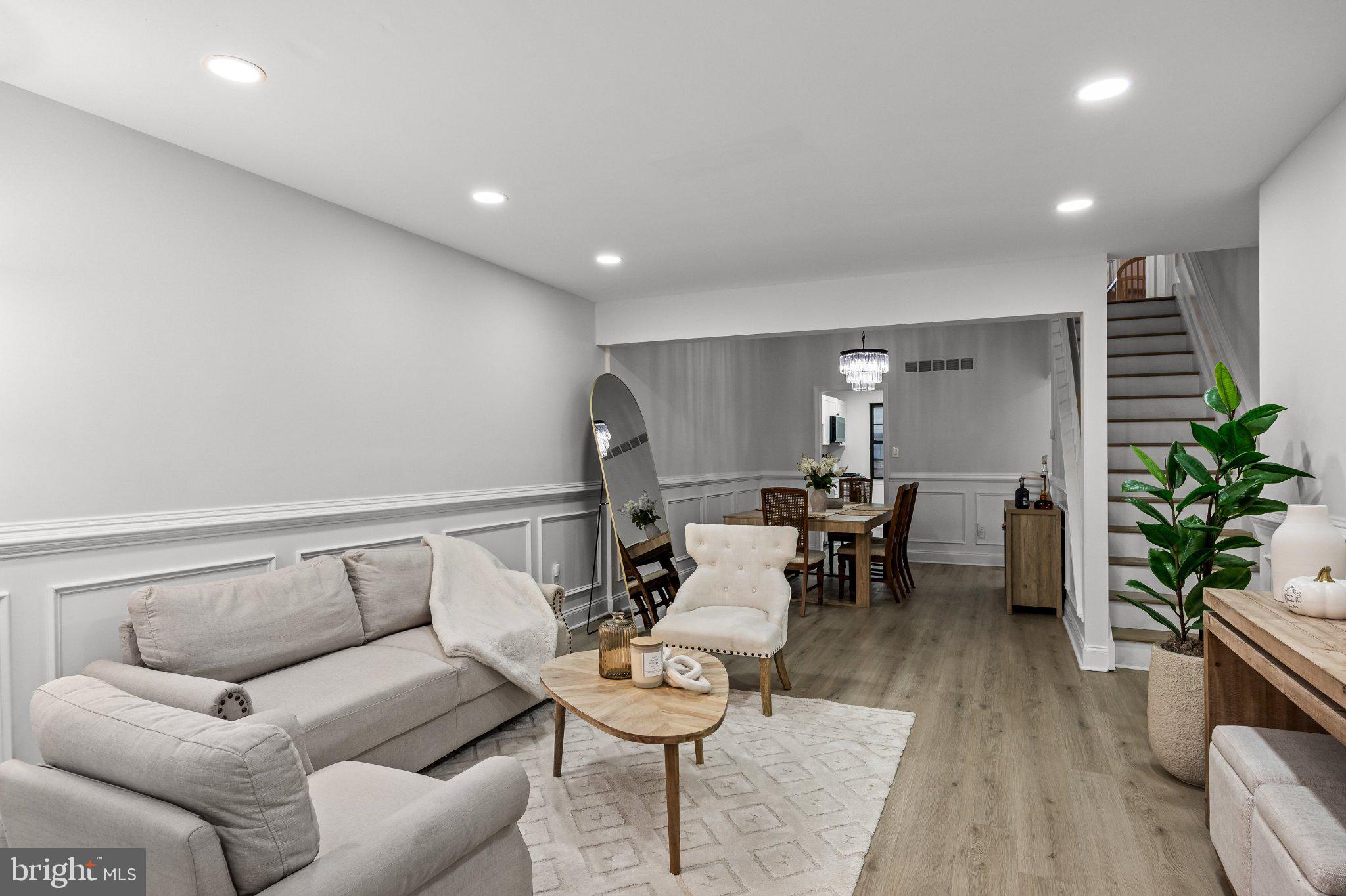 117 GREENSWARD LANE