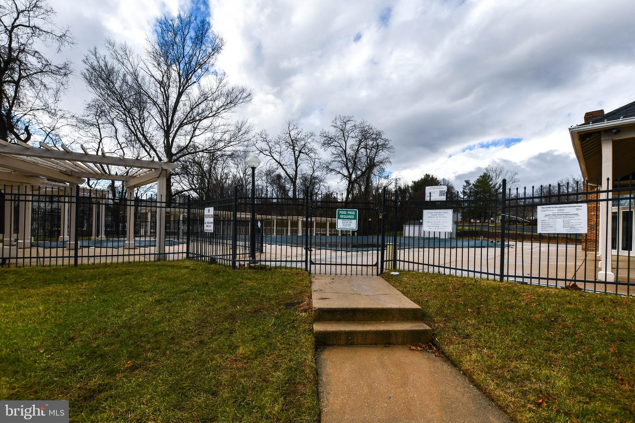 COLLINGTON STATION - Residential