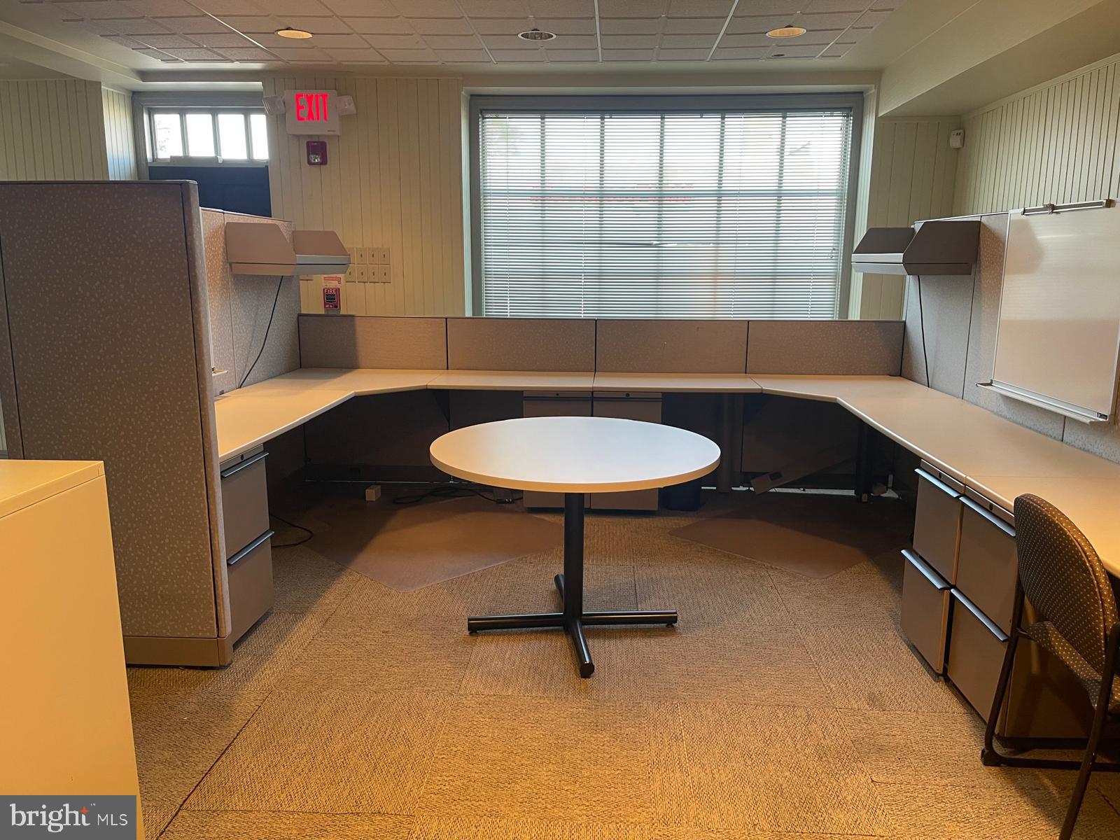 JENKINTOWN - Commercial Sale