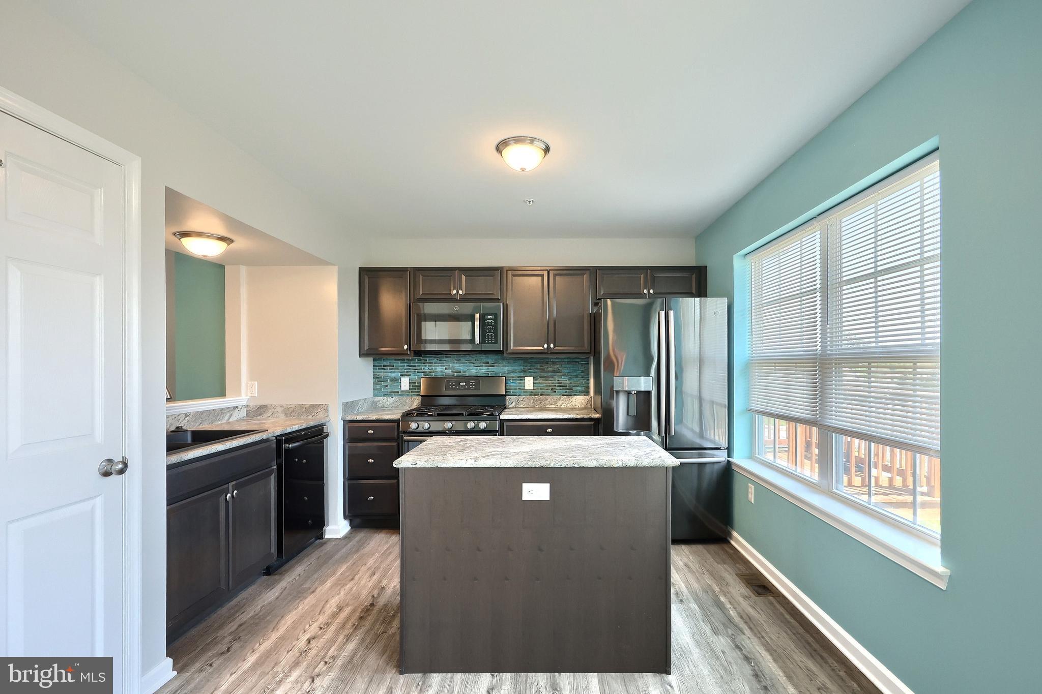 WOODHAVEN - Residential
