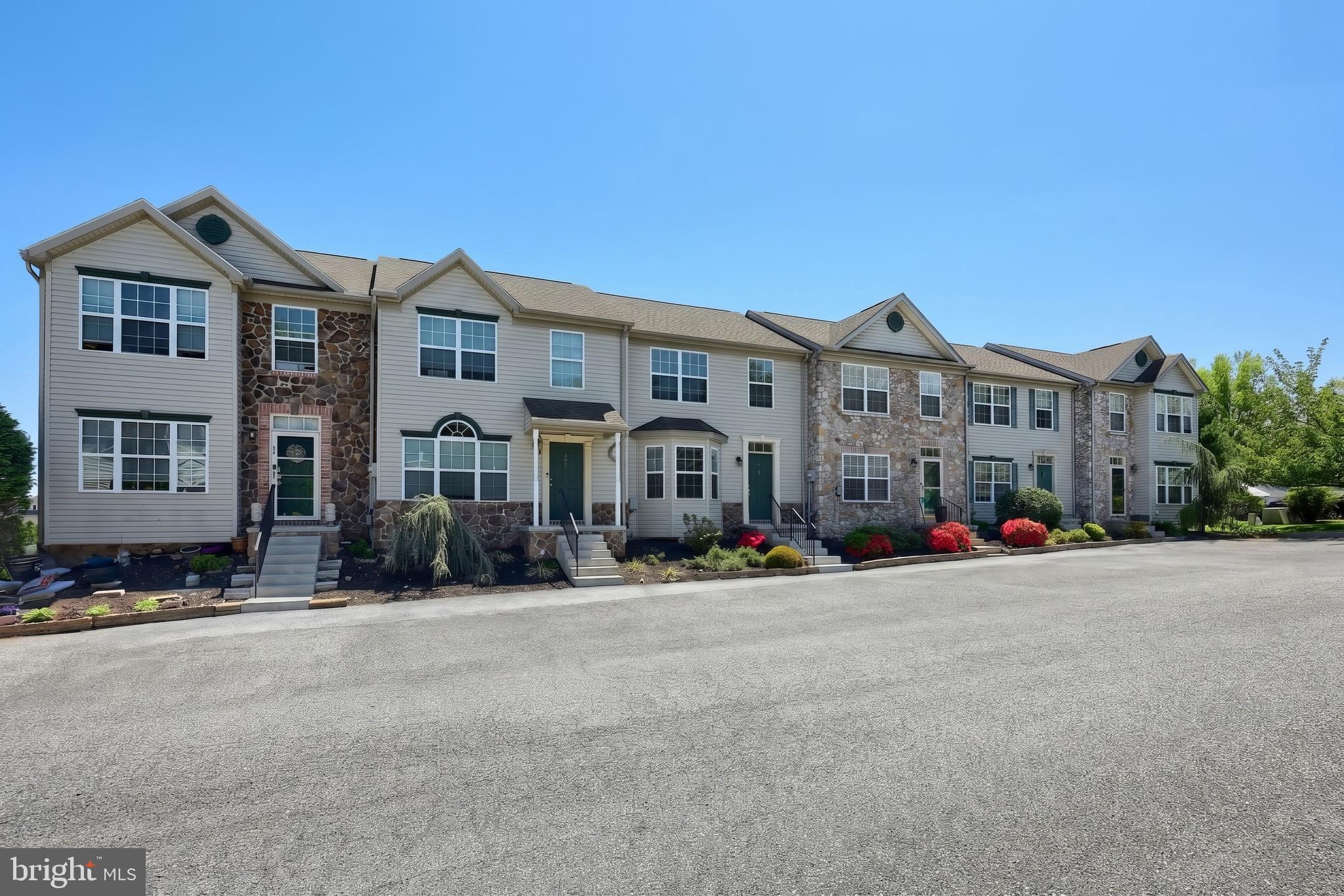 WOODHAVEN - Residential