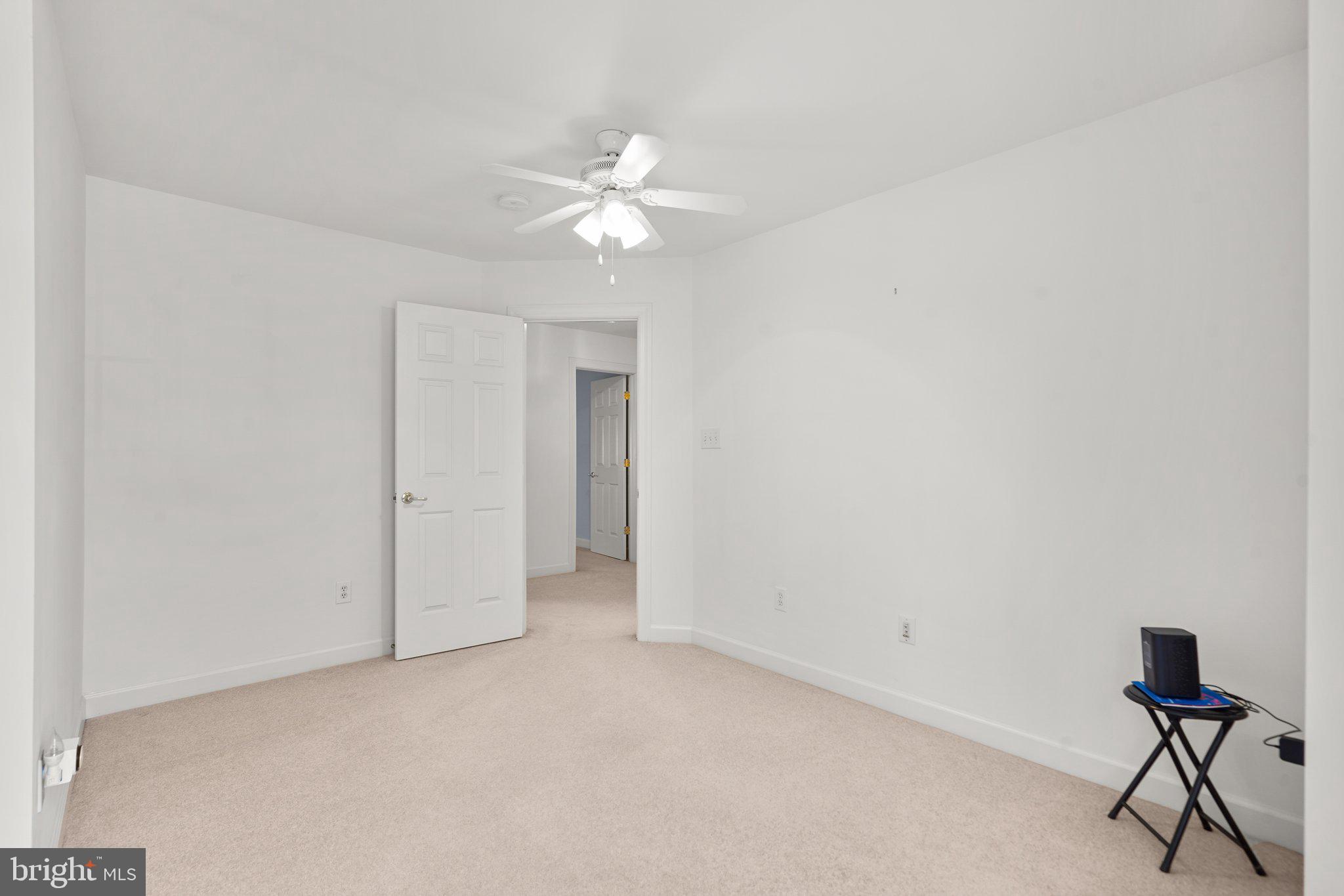 SENECA CROSSING - Residential