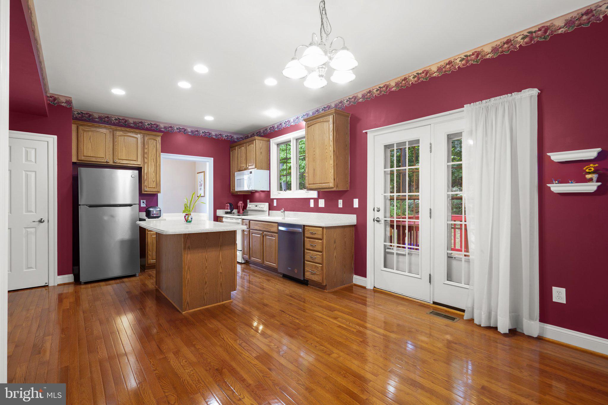 SENECA CROSSING - Residential