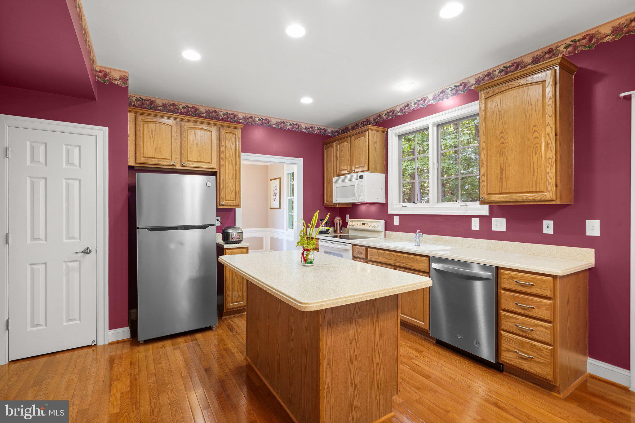 SENECA CROSSING - Residential