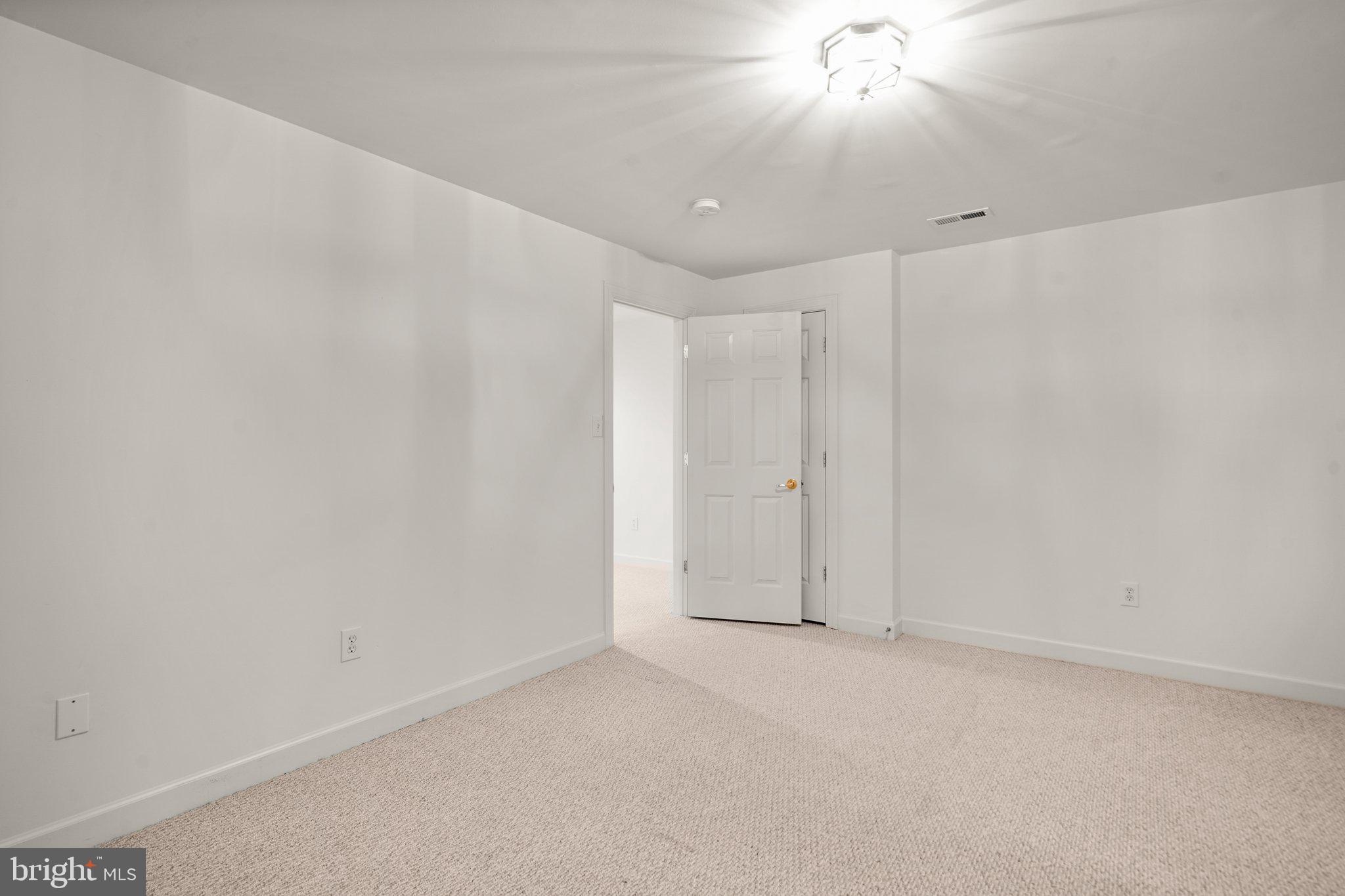 SENECA CROSSING - Residential