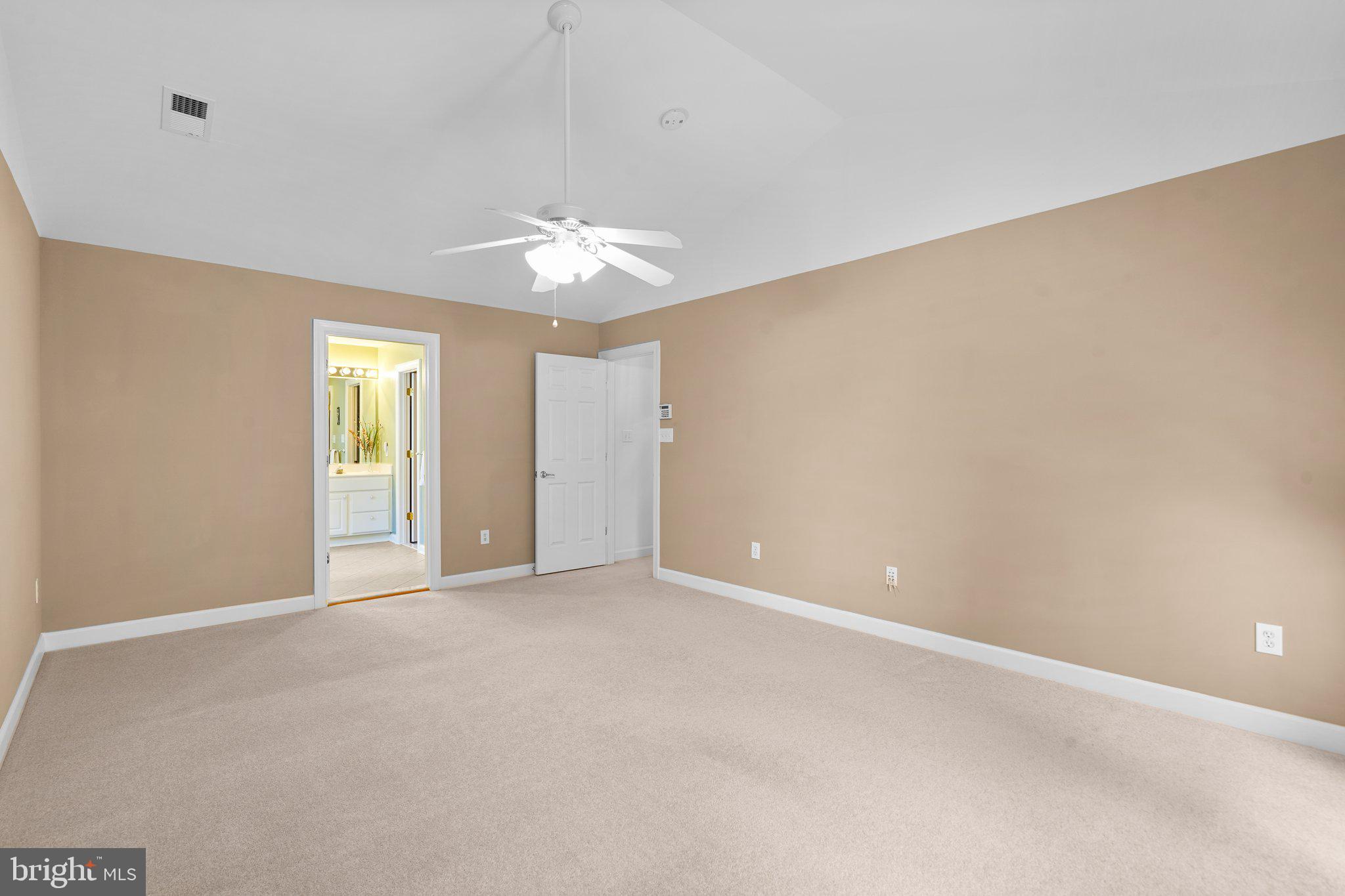 SENECA CROSSING - Residential