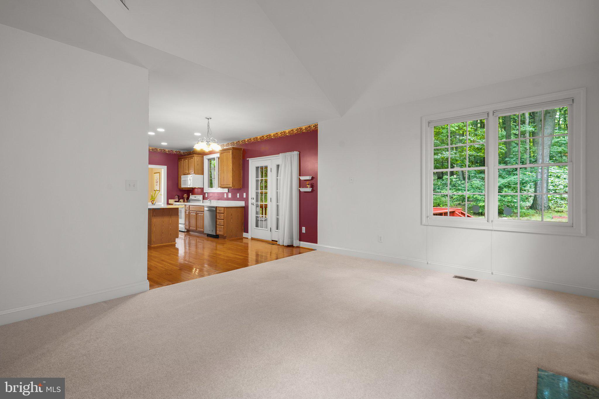 SENECA CROSSING - Residential