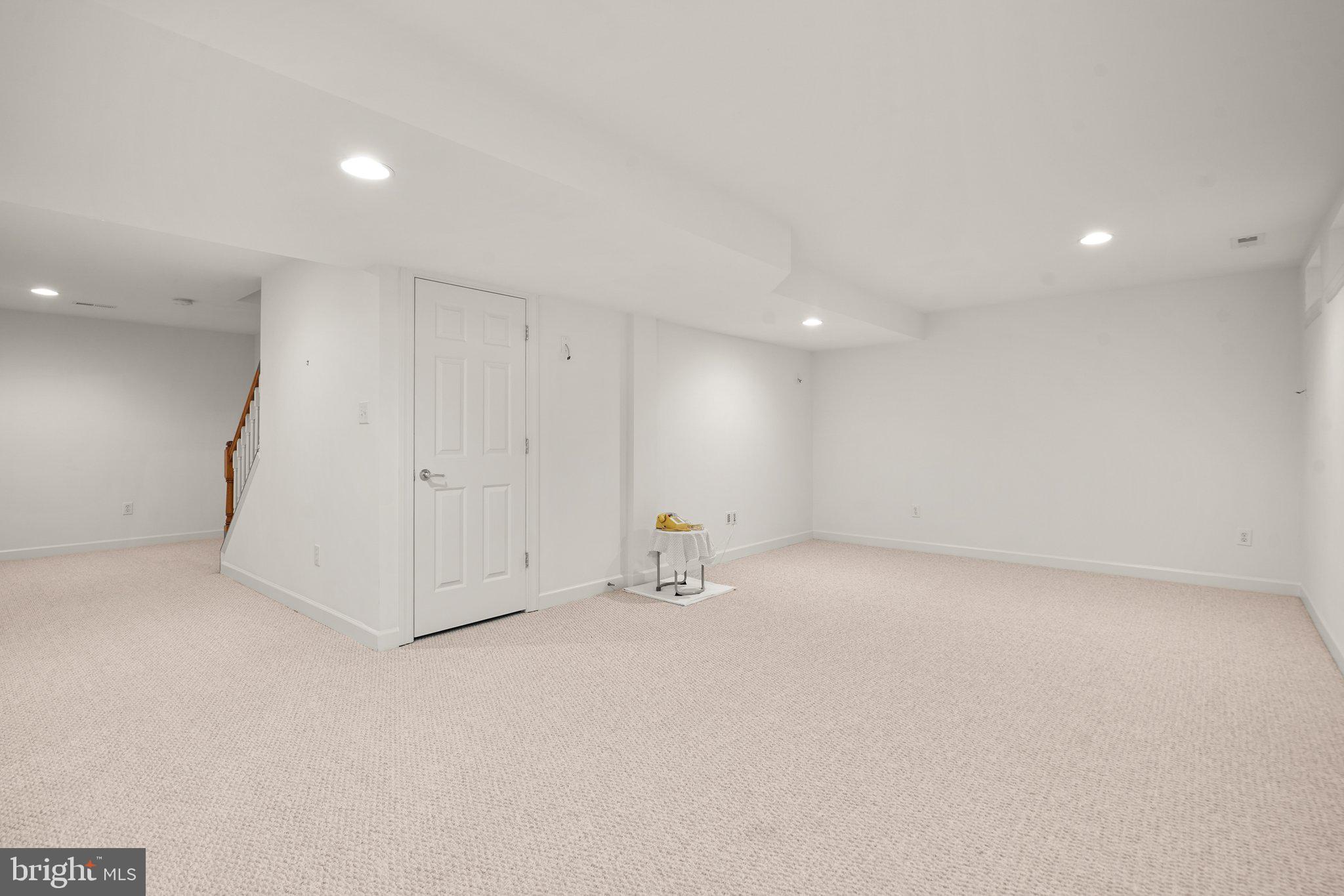 SENECA CROSSING - Residential