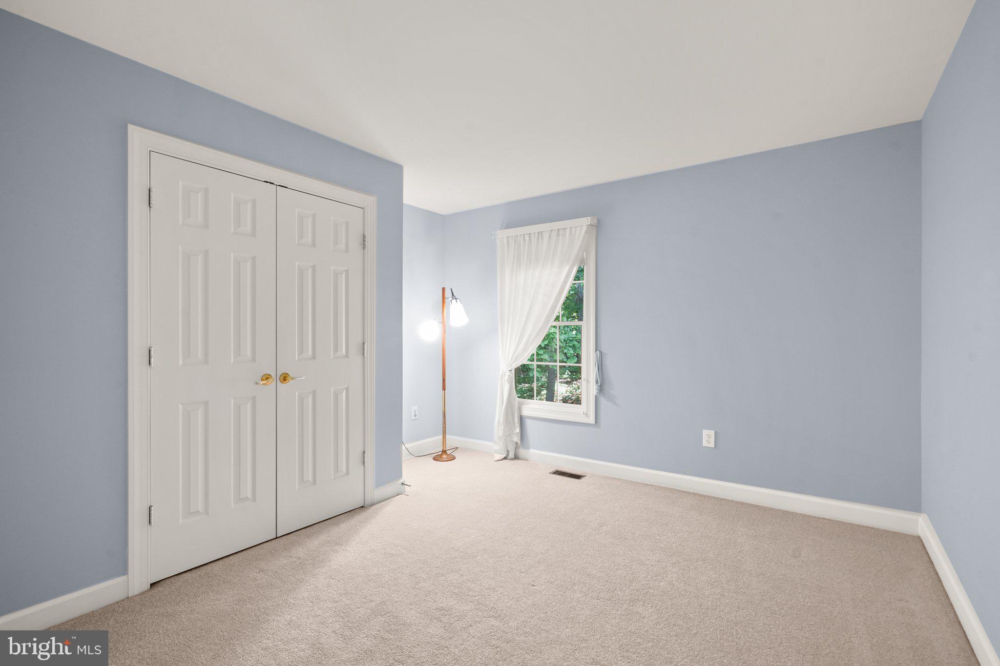 SENECA CROSSING - Residential