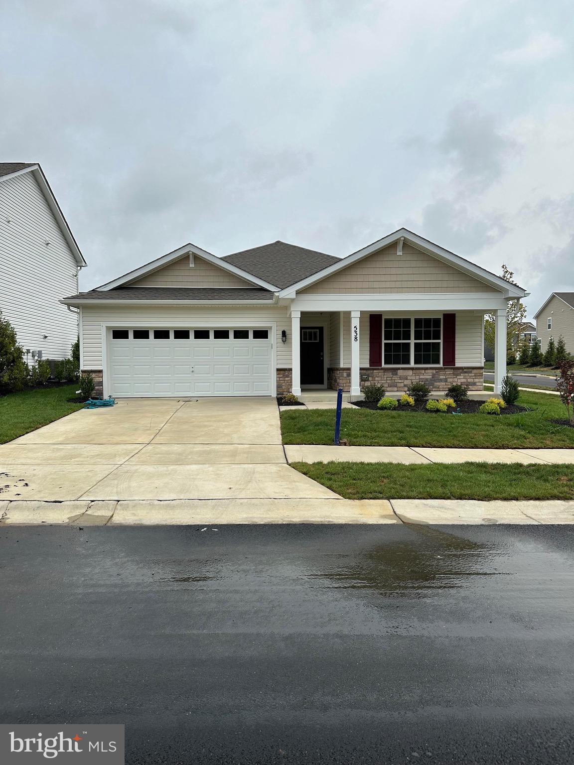 PINEGROVE - Residential