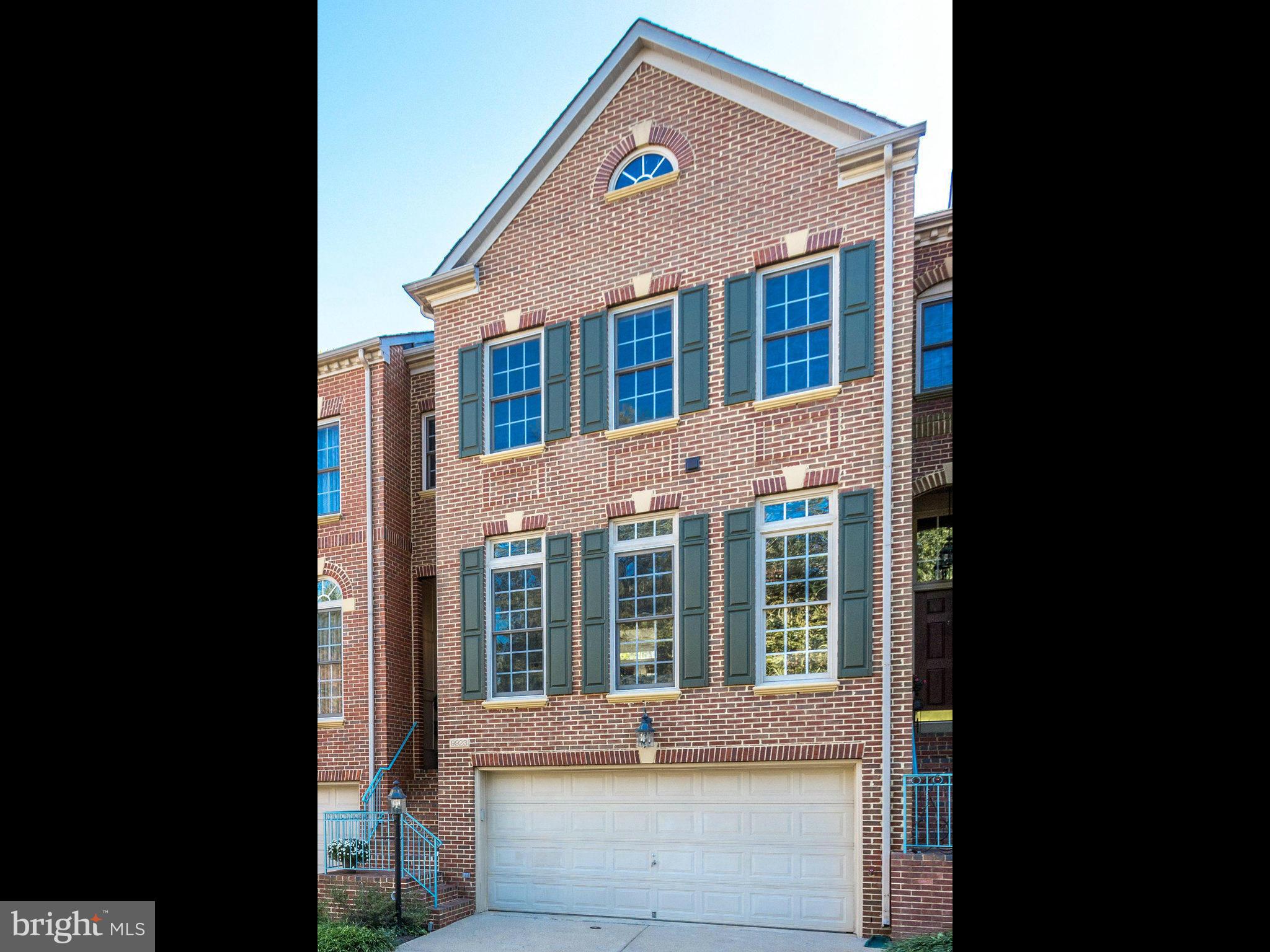 EDGELEA GARDENS - Residential