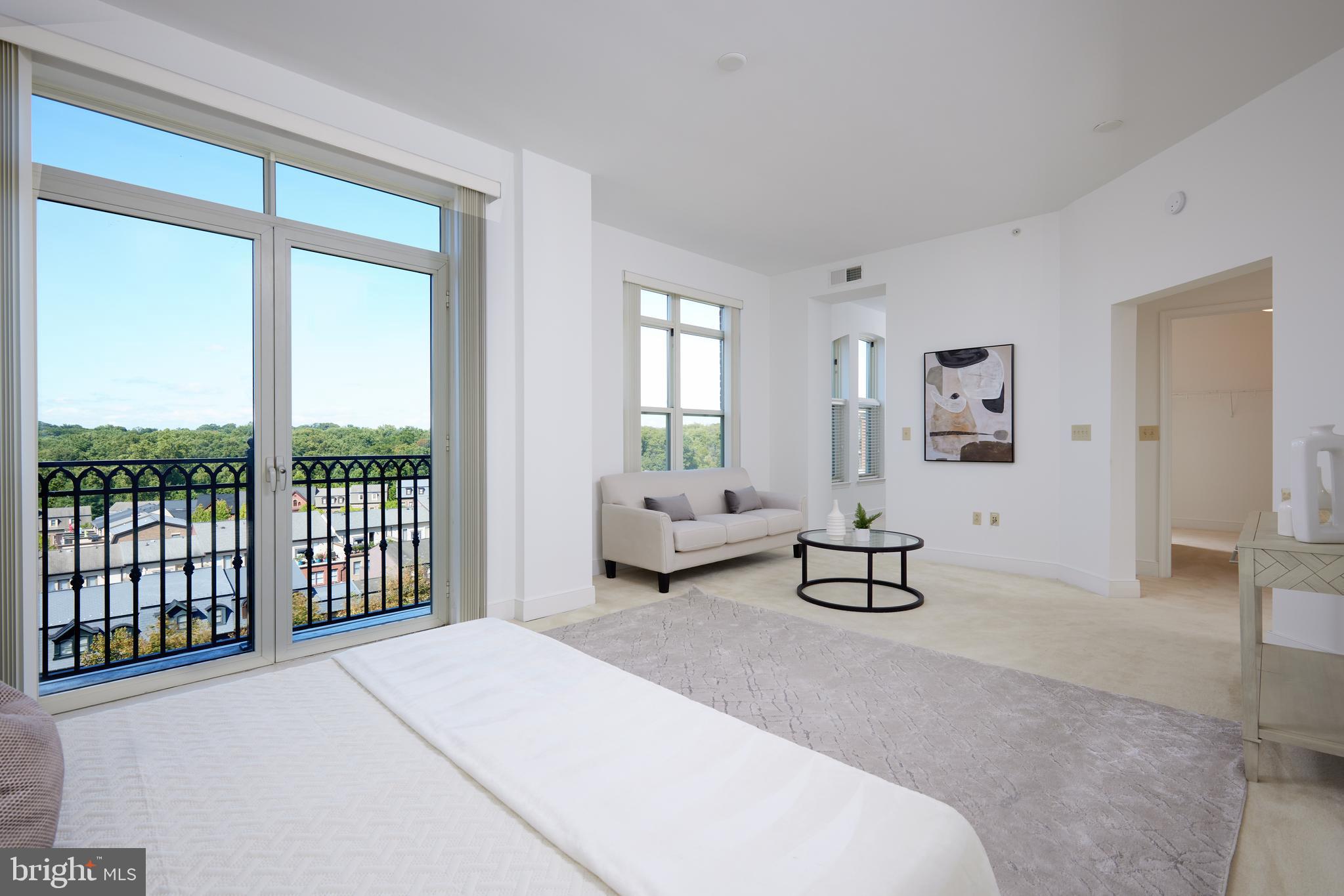 PARK POTOMAC - Residential