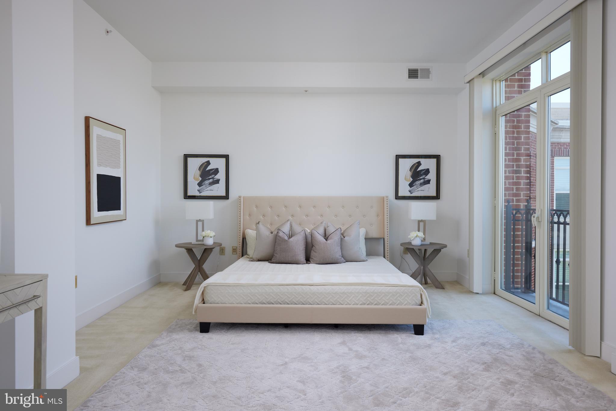 PARK POTOMAC - Residential