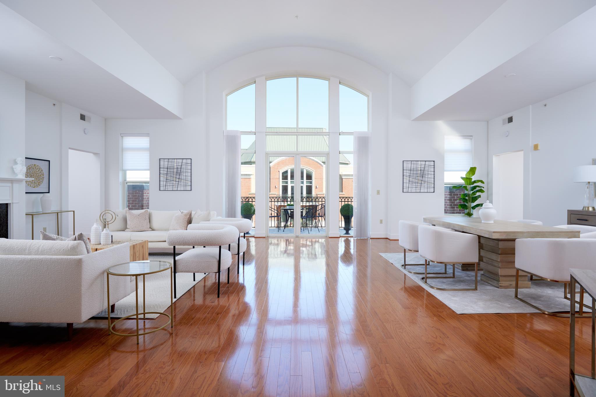 PARK POTOMAC - Residential