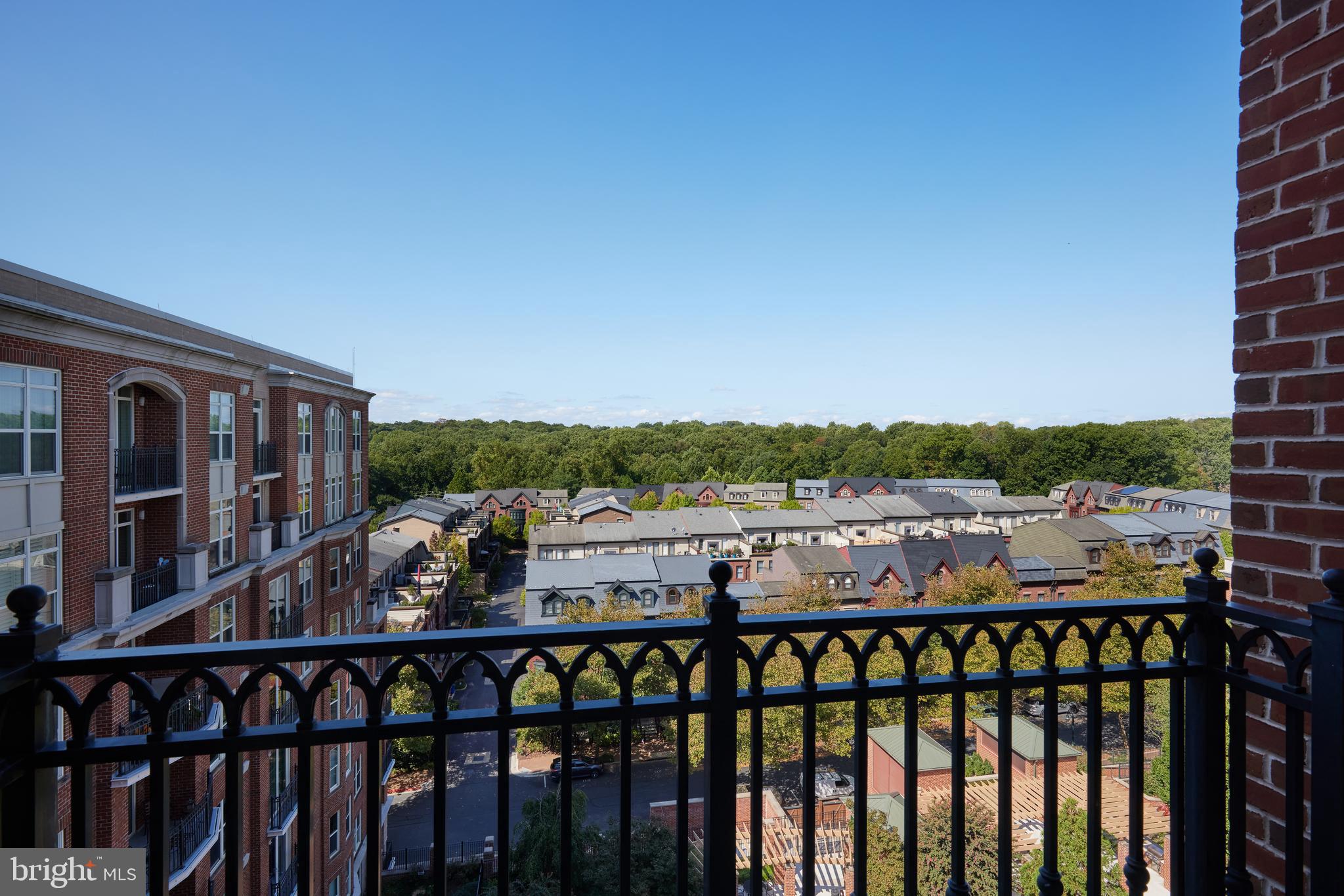 PARK POTOMAC - Residential