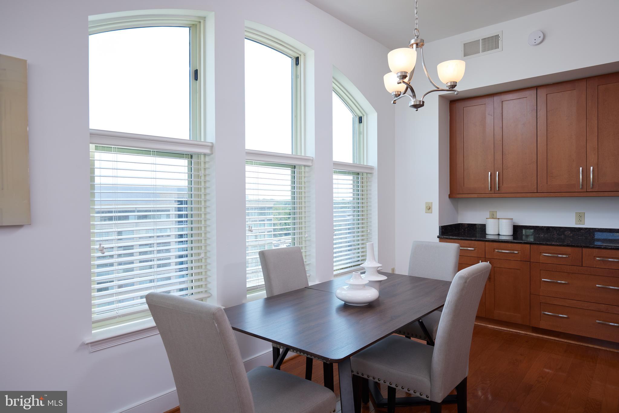 PARK POTOMAC - Residential