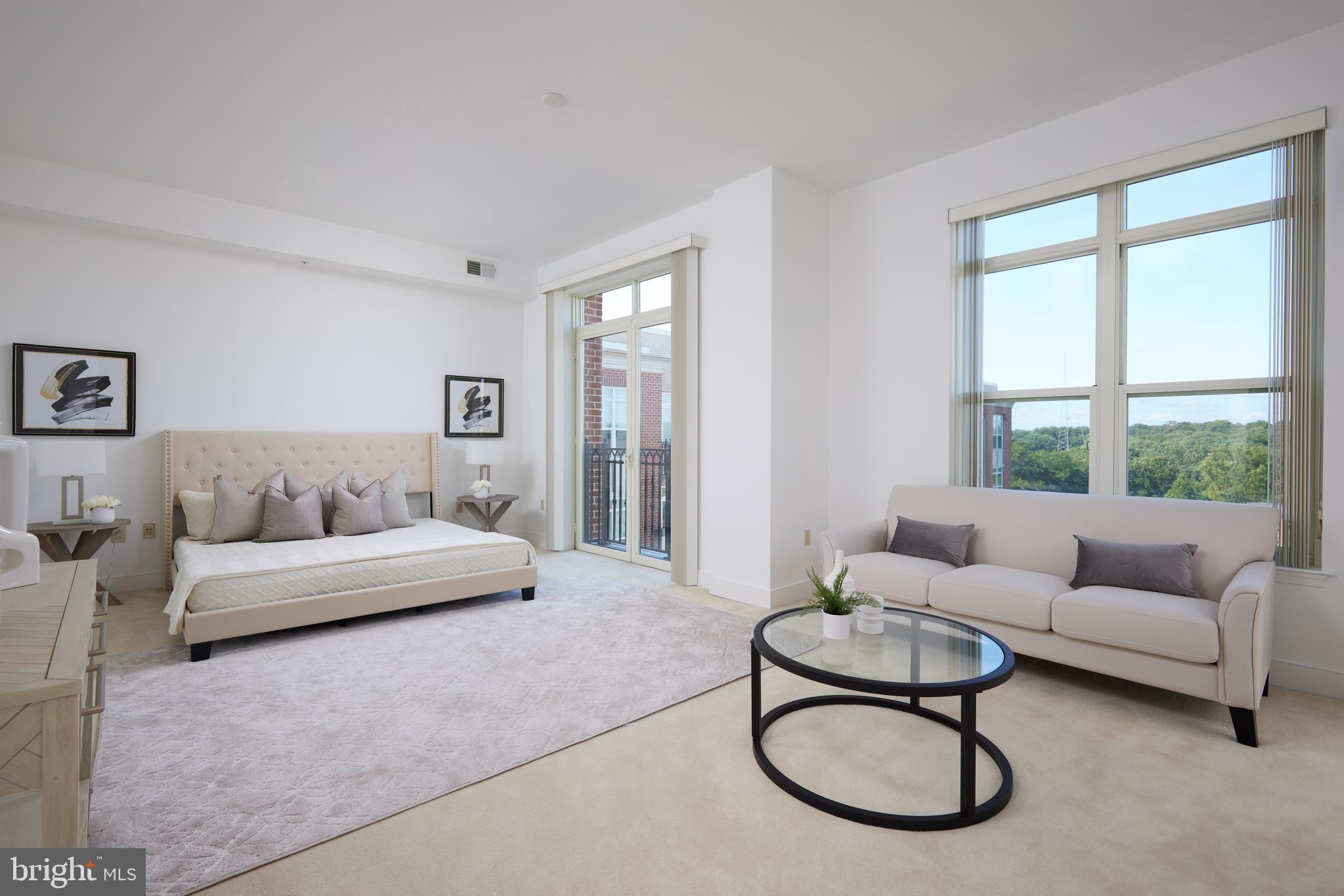 PARK POTOMAC - Residential