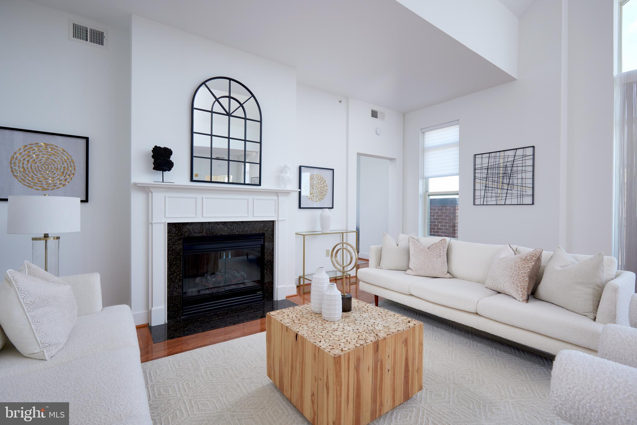 PARK POTOMAC - Residential