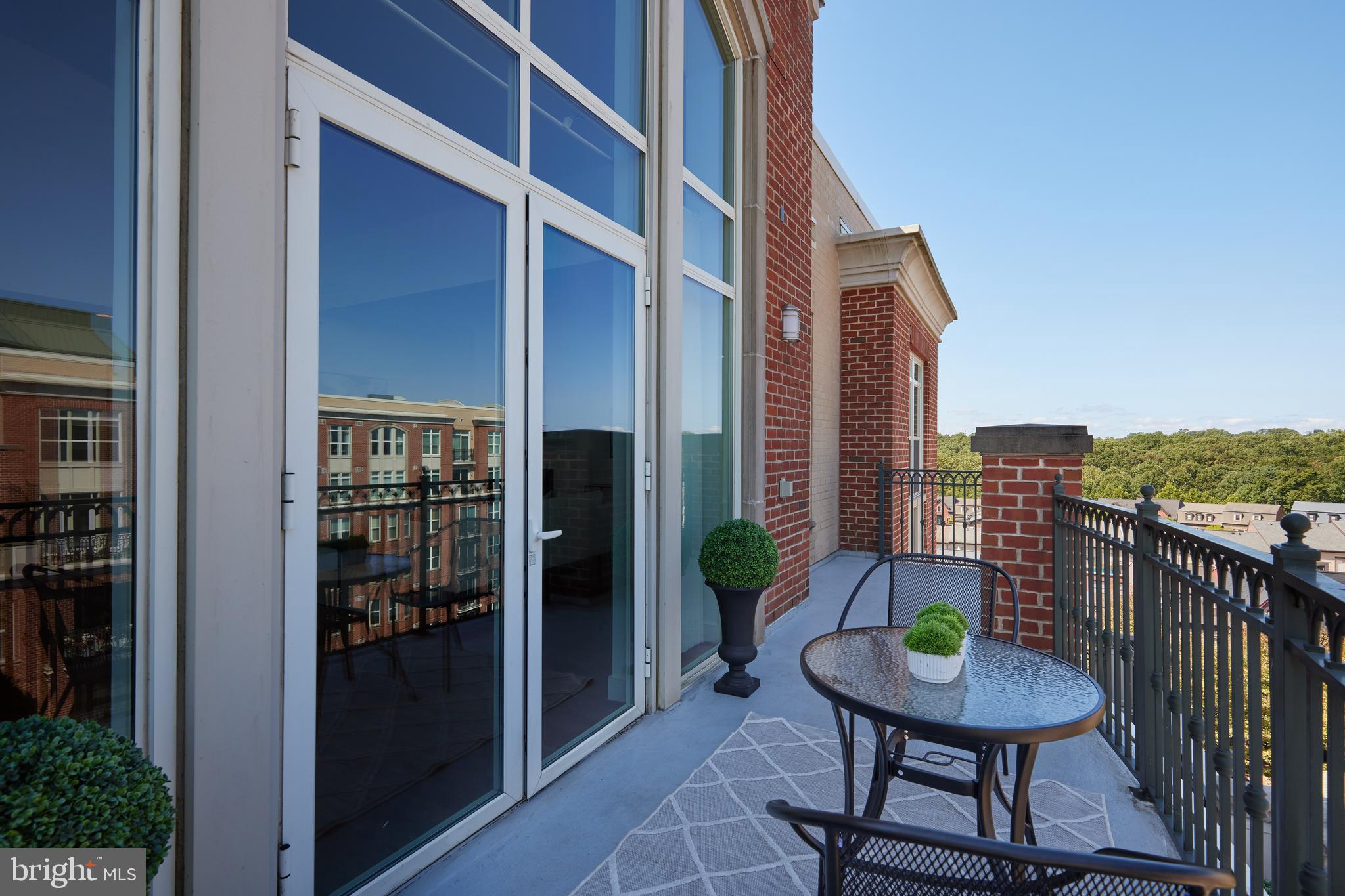 PARK POTOMAC - Residential