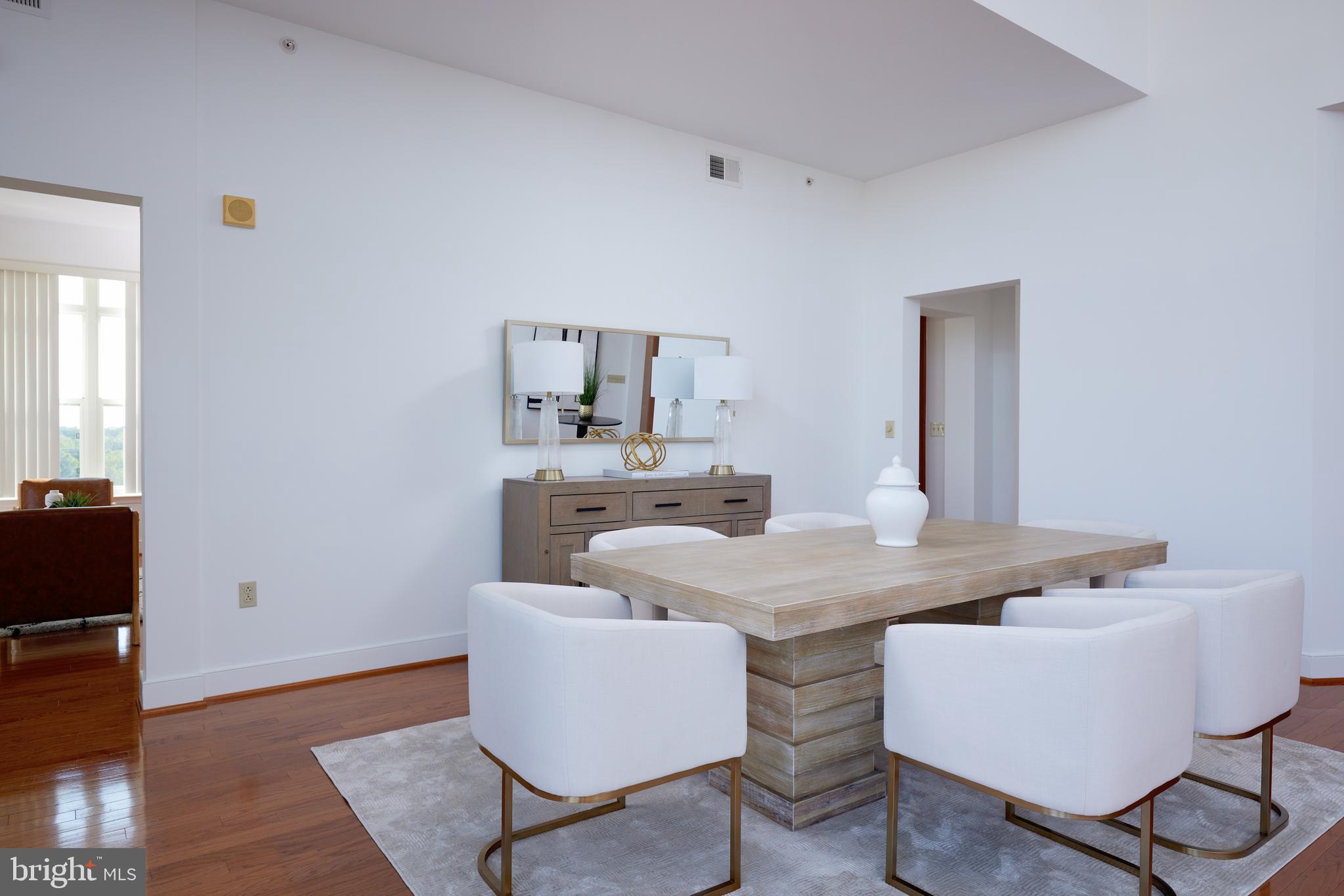 PARK POTOMAC - Residential