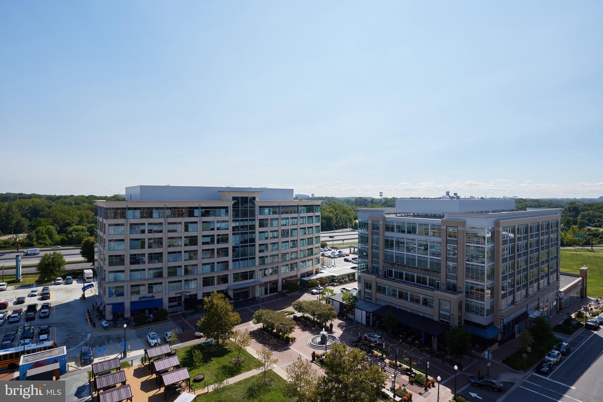 PARK POTOMAC - Residential