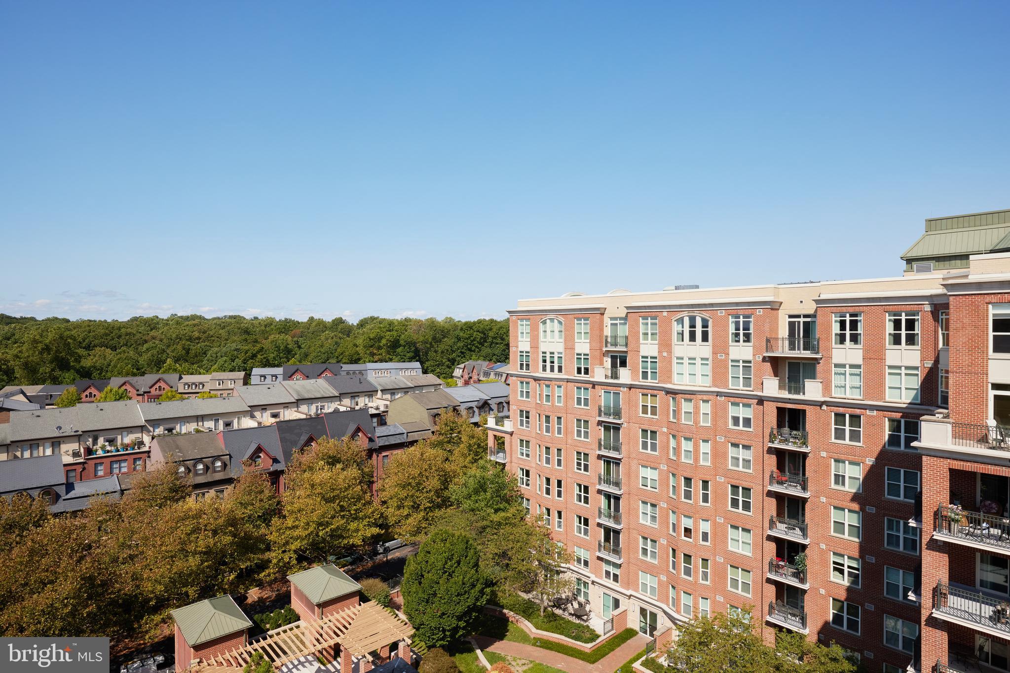 PARK POTOMAC - Residential