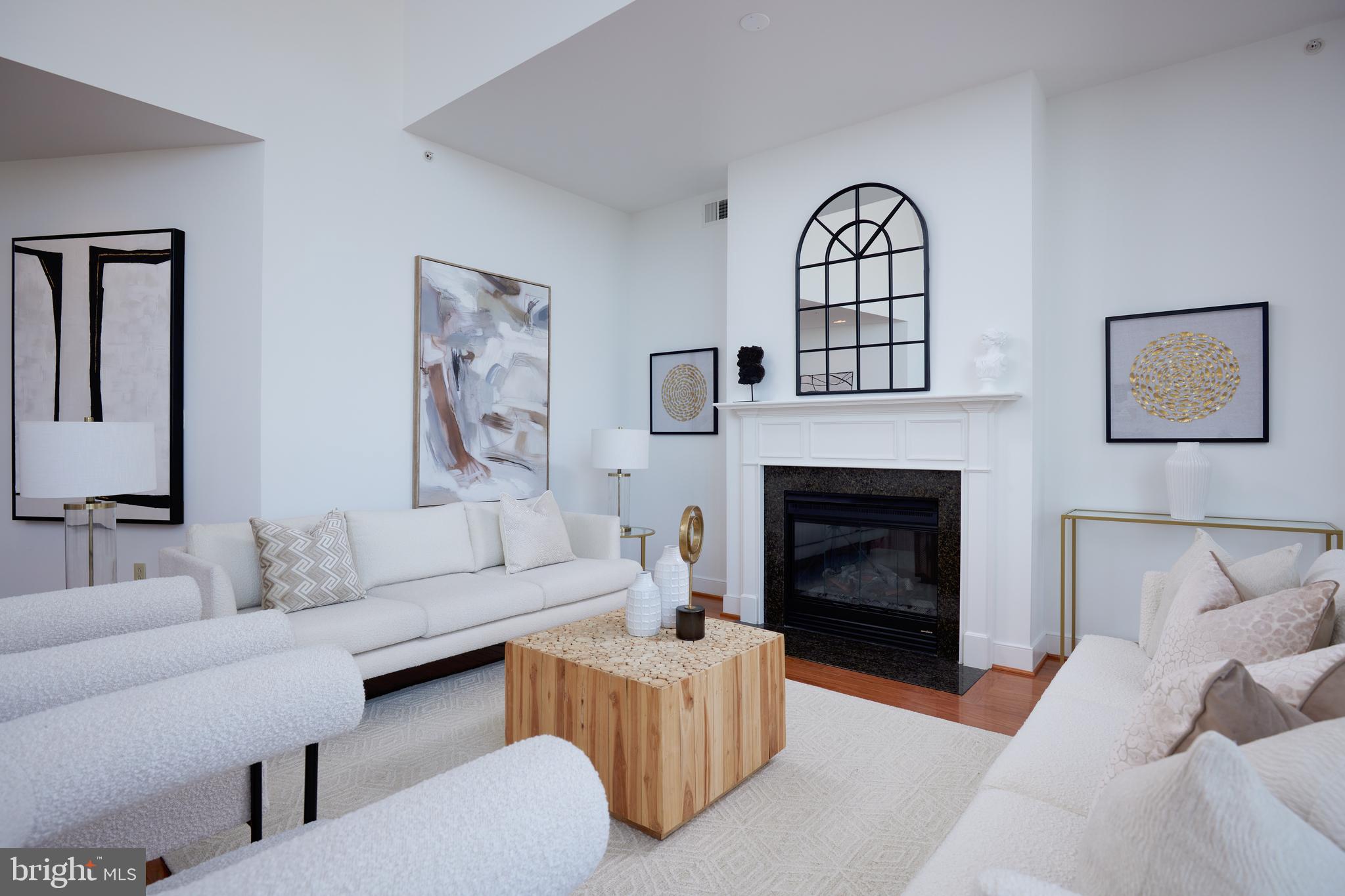 PARK POTOMAC - Residential