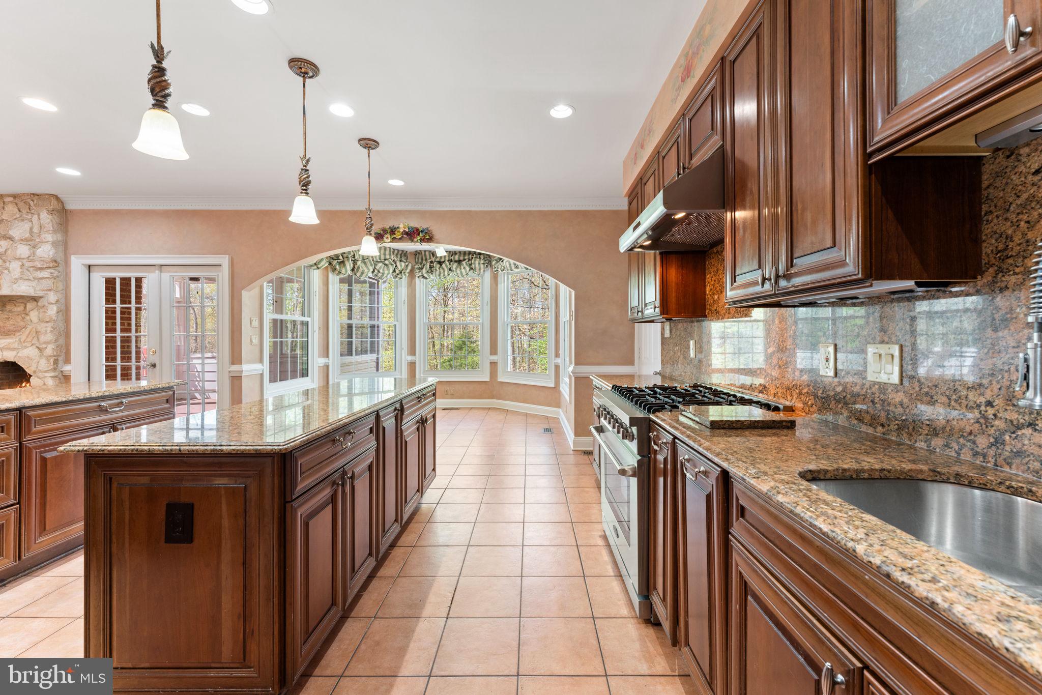 LEWIS PARK - Residential