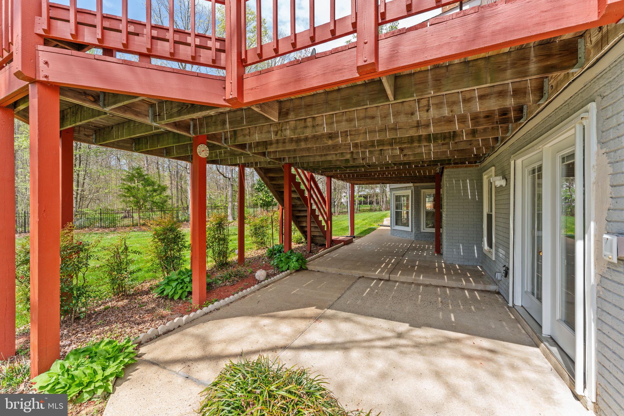 LEWIS PARK - Residential