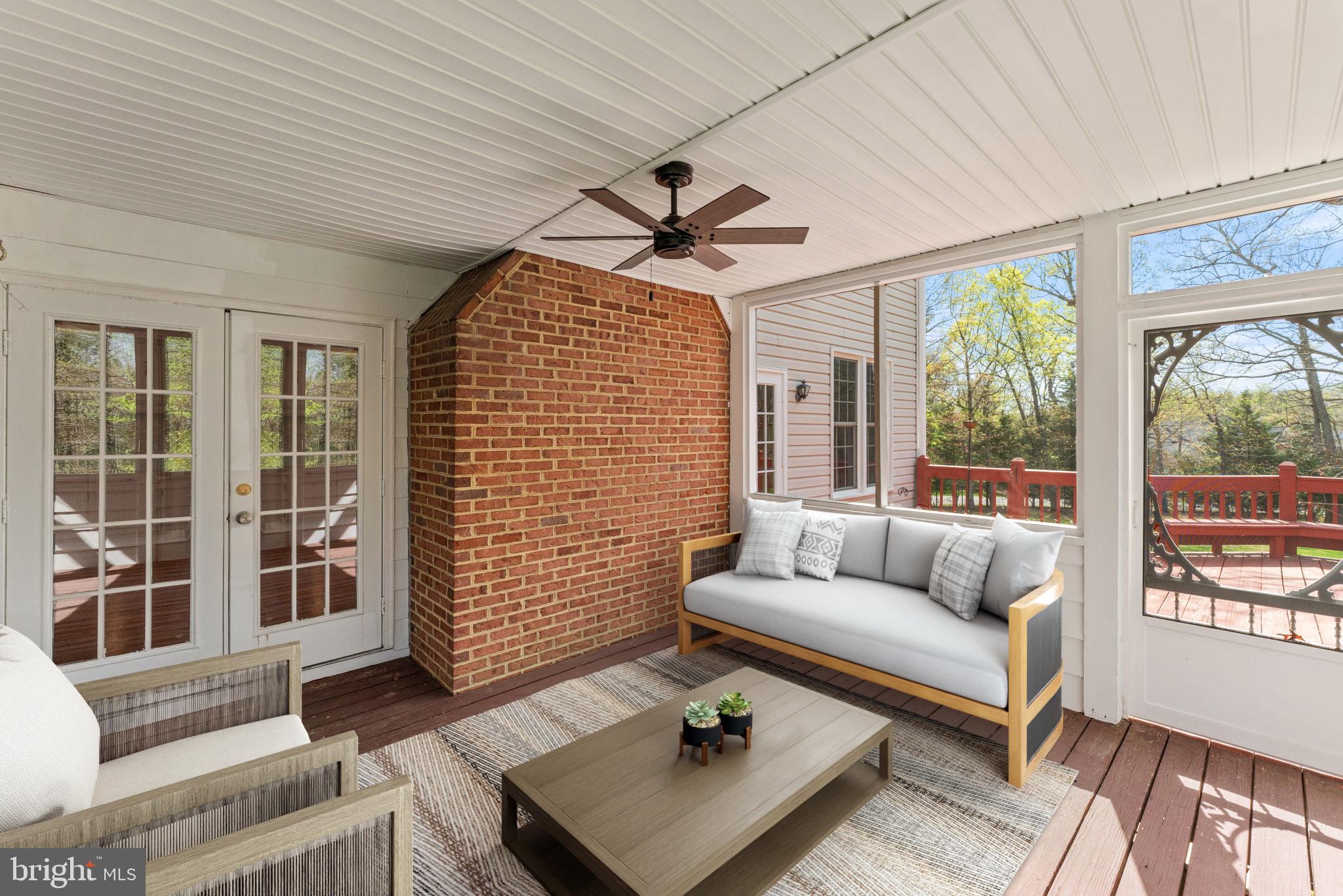 LEWIS PARK - Residential