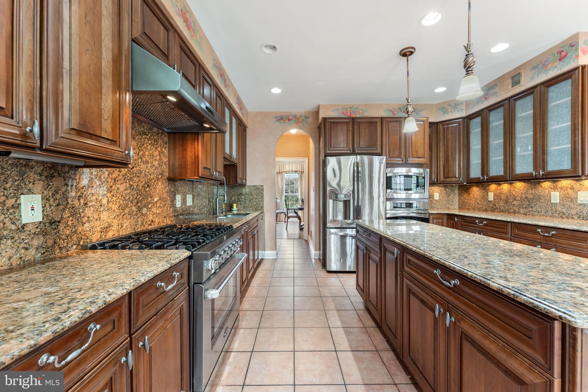 LEWIS PARK - Residential