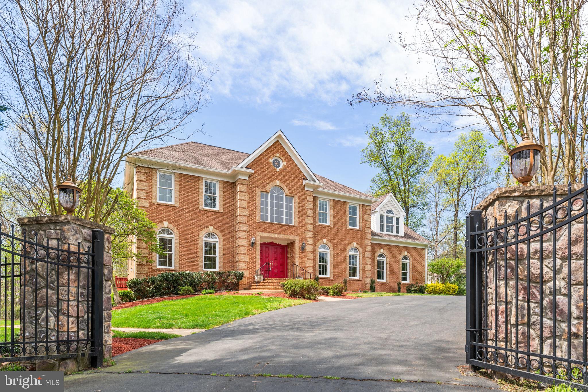 LEWIS PARK - Residential