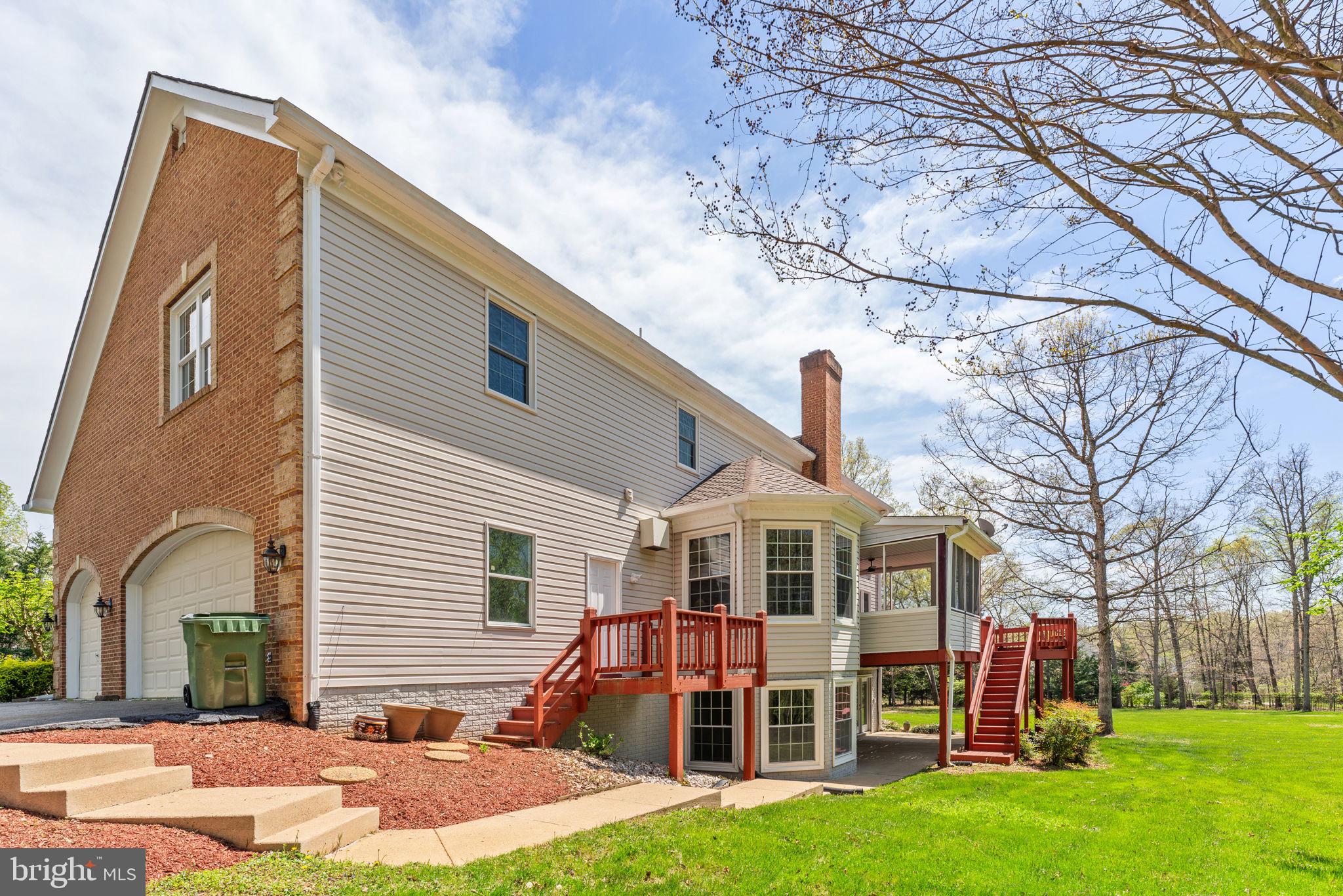 LEWIS PARK - Residential