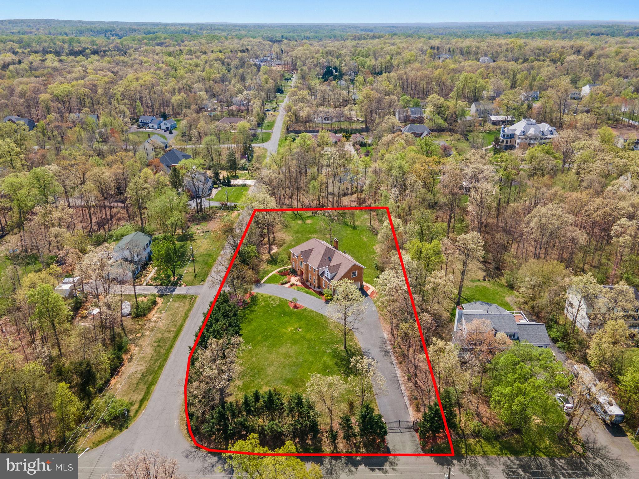 LEWIS PARK - Residential