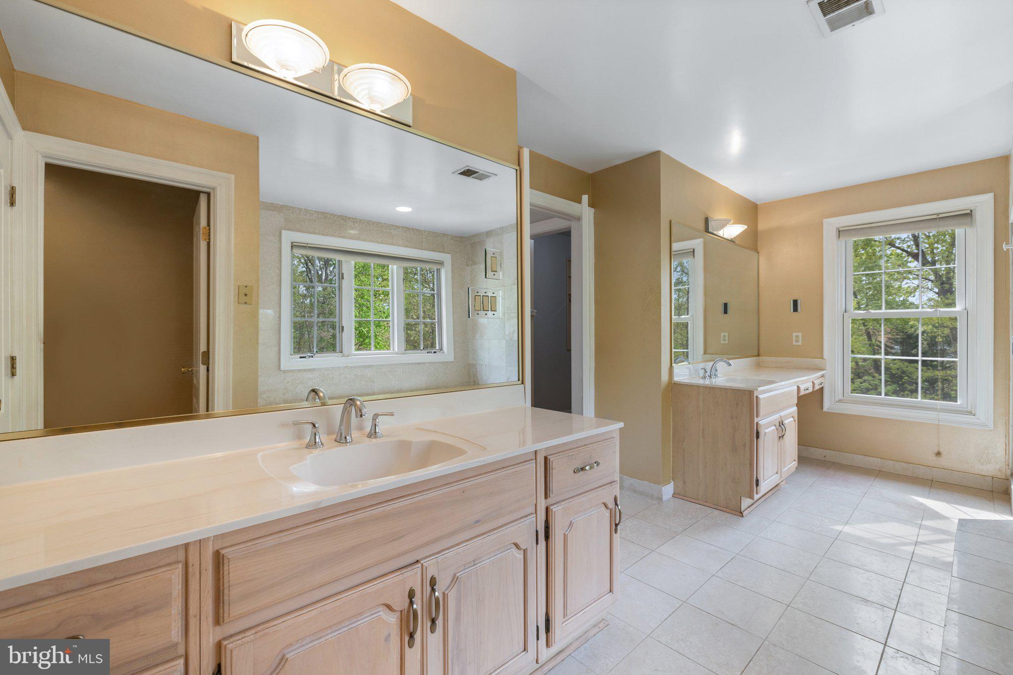 LEWIS PARK - Residential