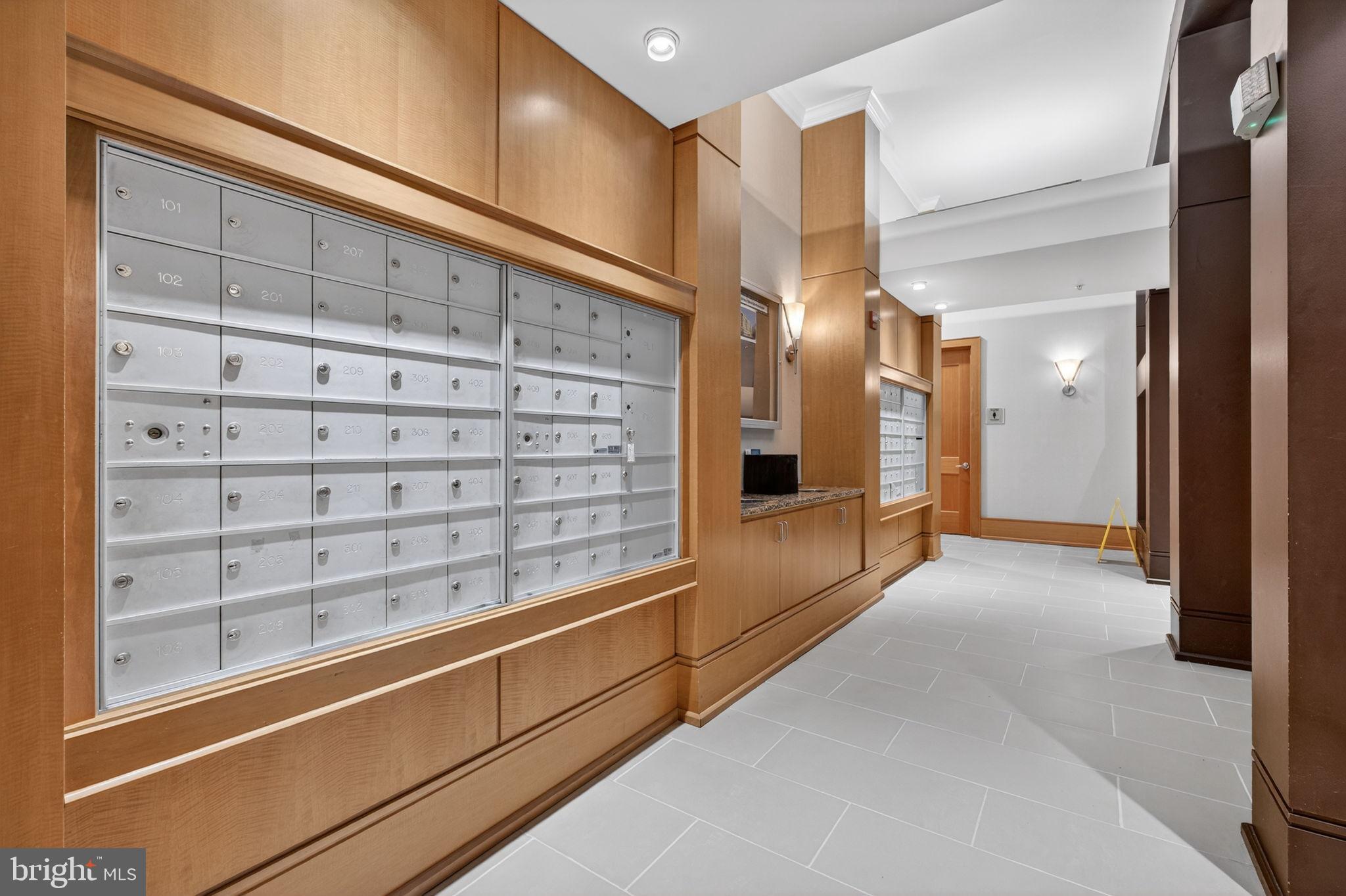 MONROE AT VIRGINIA SQUARE - Residential