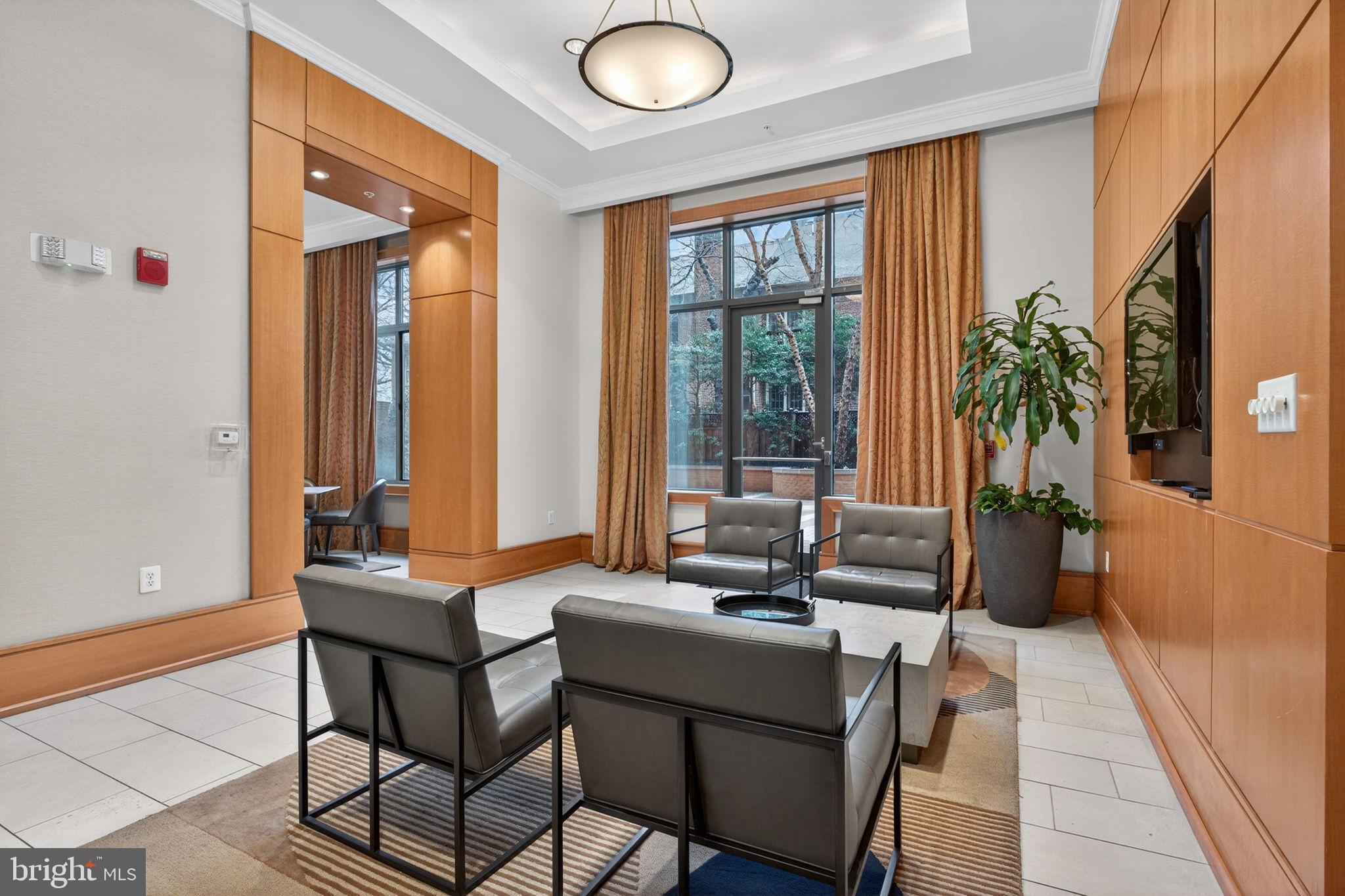 MONROE AT VIRGINIA SQUARE - Residential