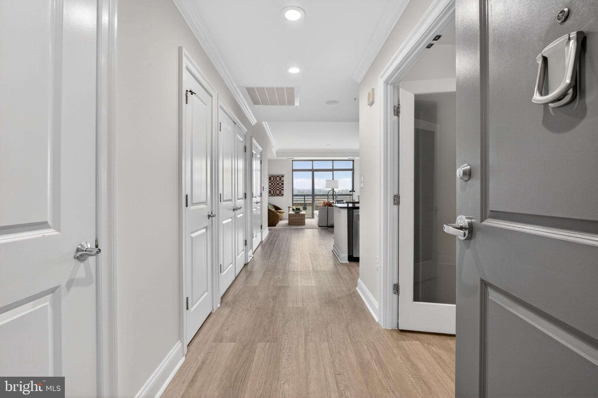 3625 10TH STREET N 907