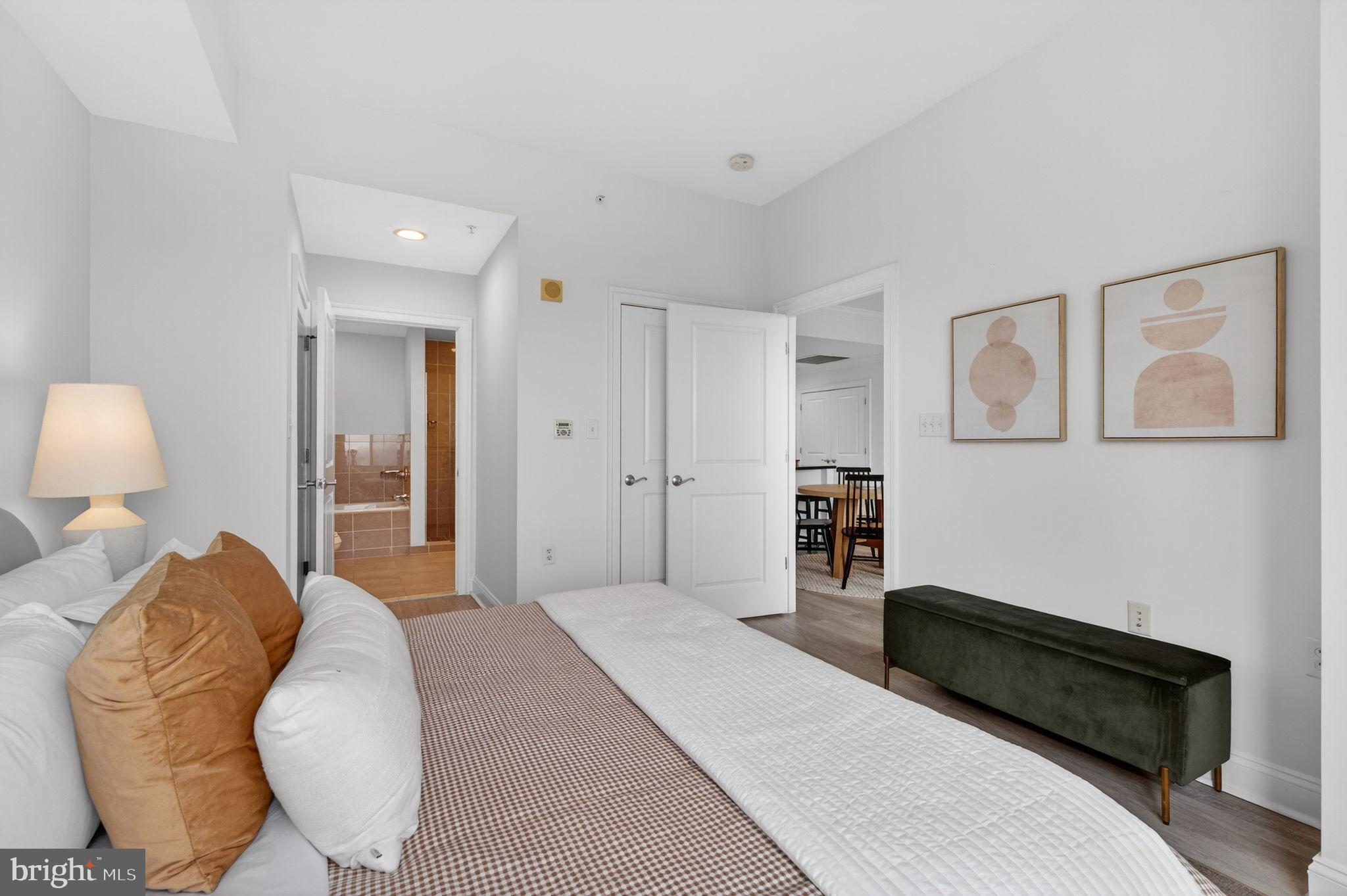 MONROE AT VIRGINIA SQUARE - Residential