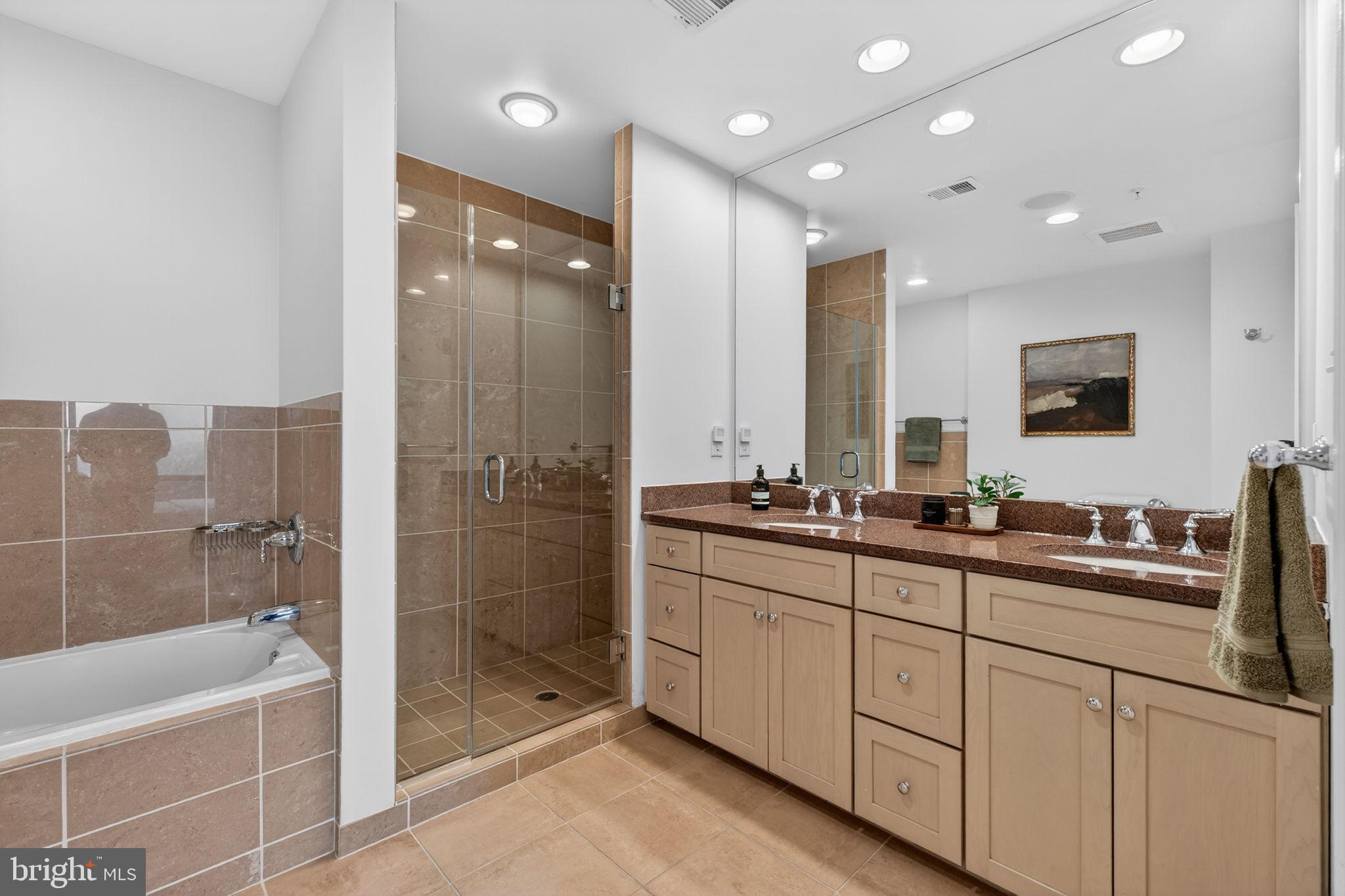 MONROE AT VIRGINIA SQUARE - Residential