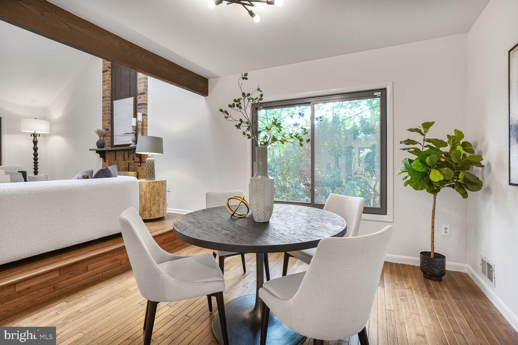 5341 BLACK OAK DRIVE