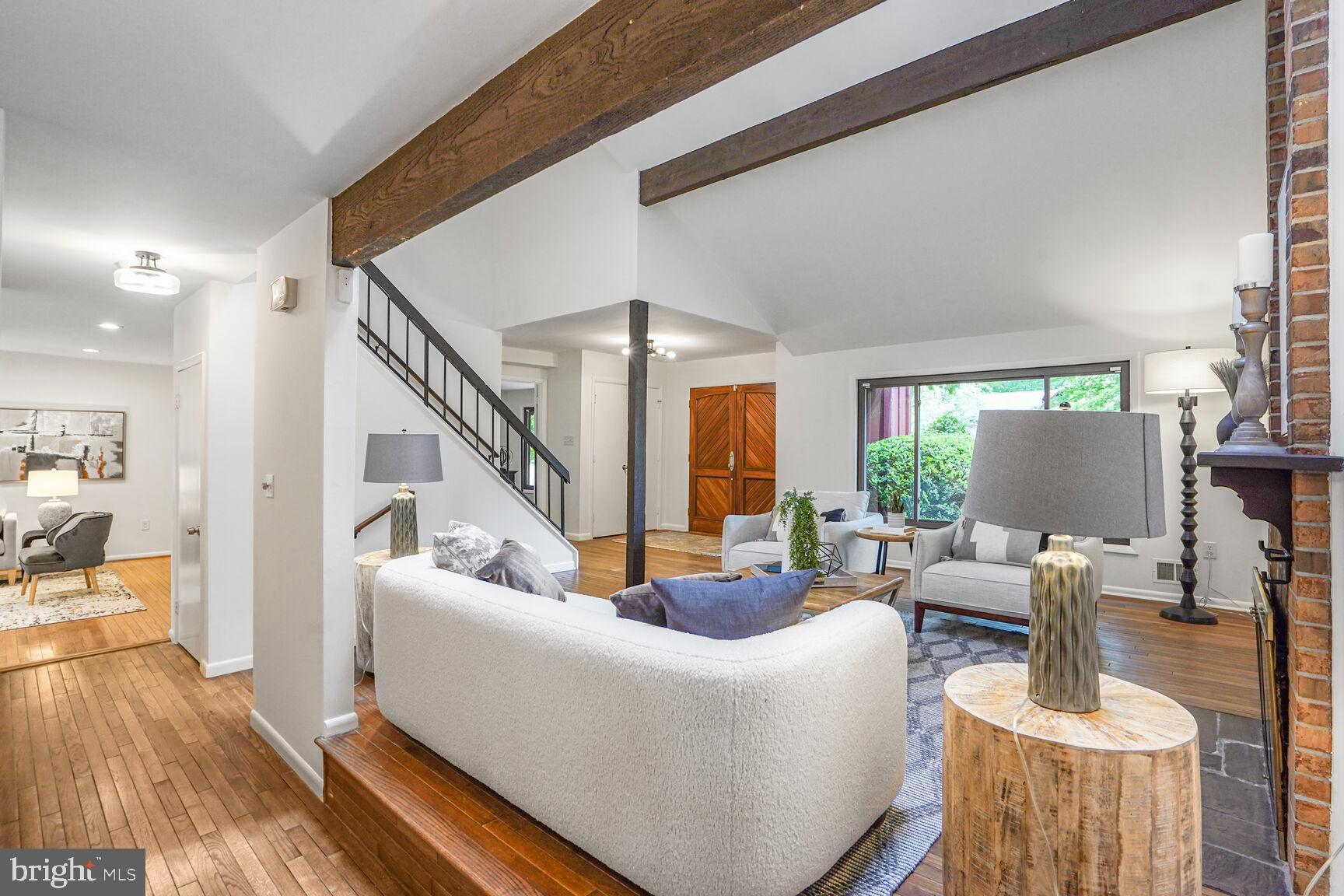 5341 BLACK OAK DRIVE