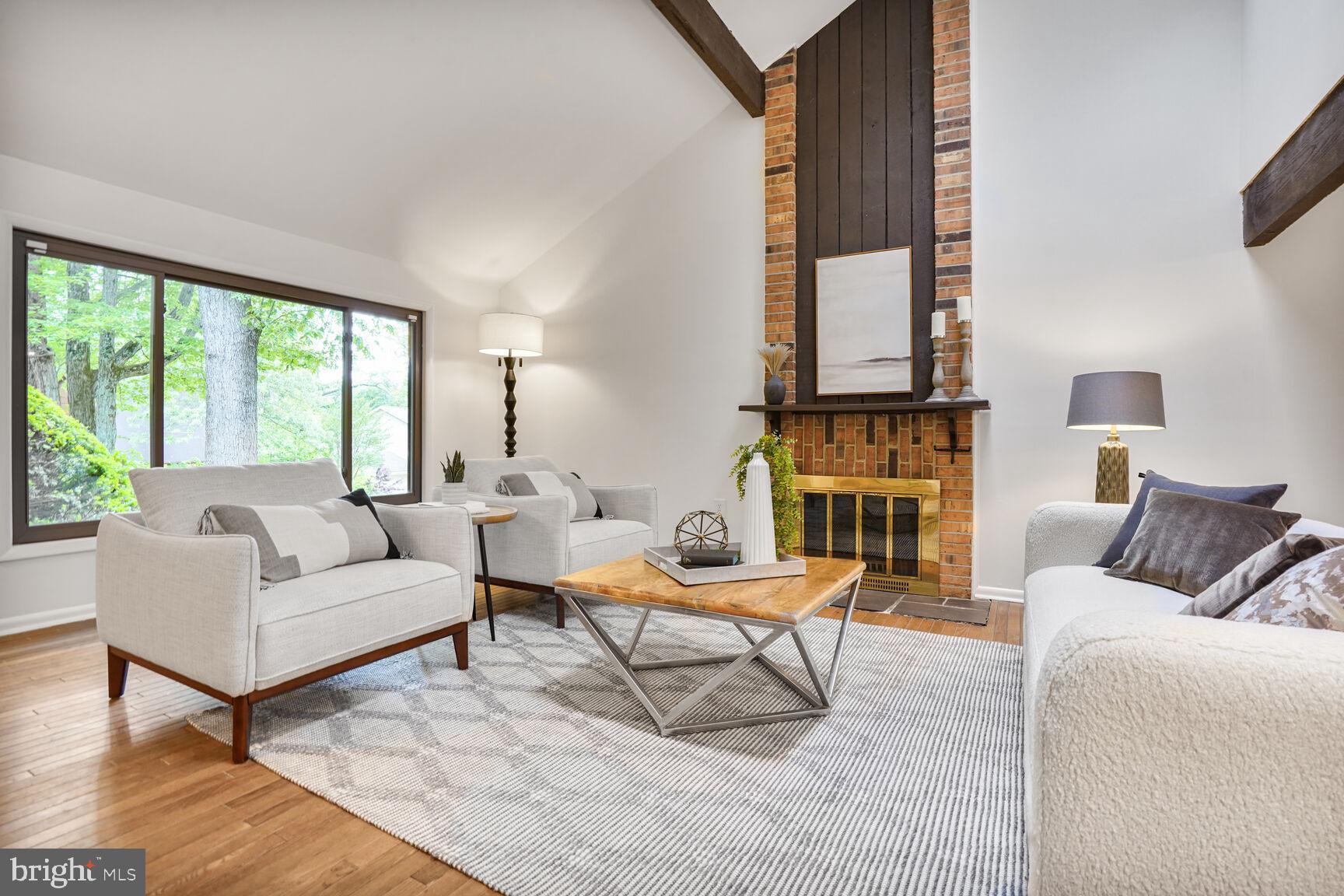 5341 BLACK OAK DRIVE