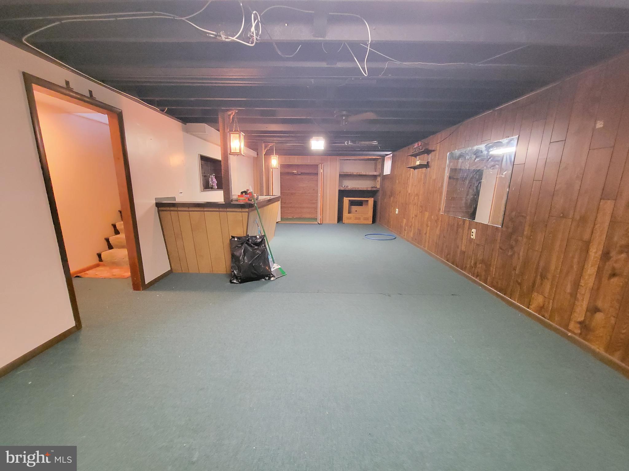 DELMAR VILLAGE - Residential Lease