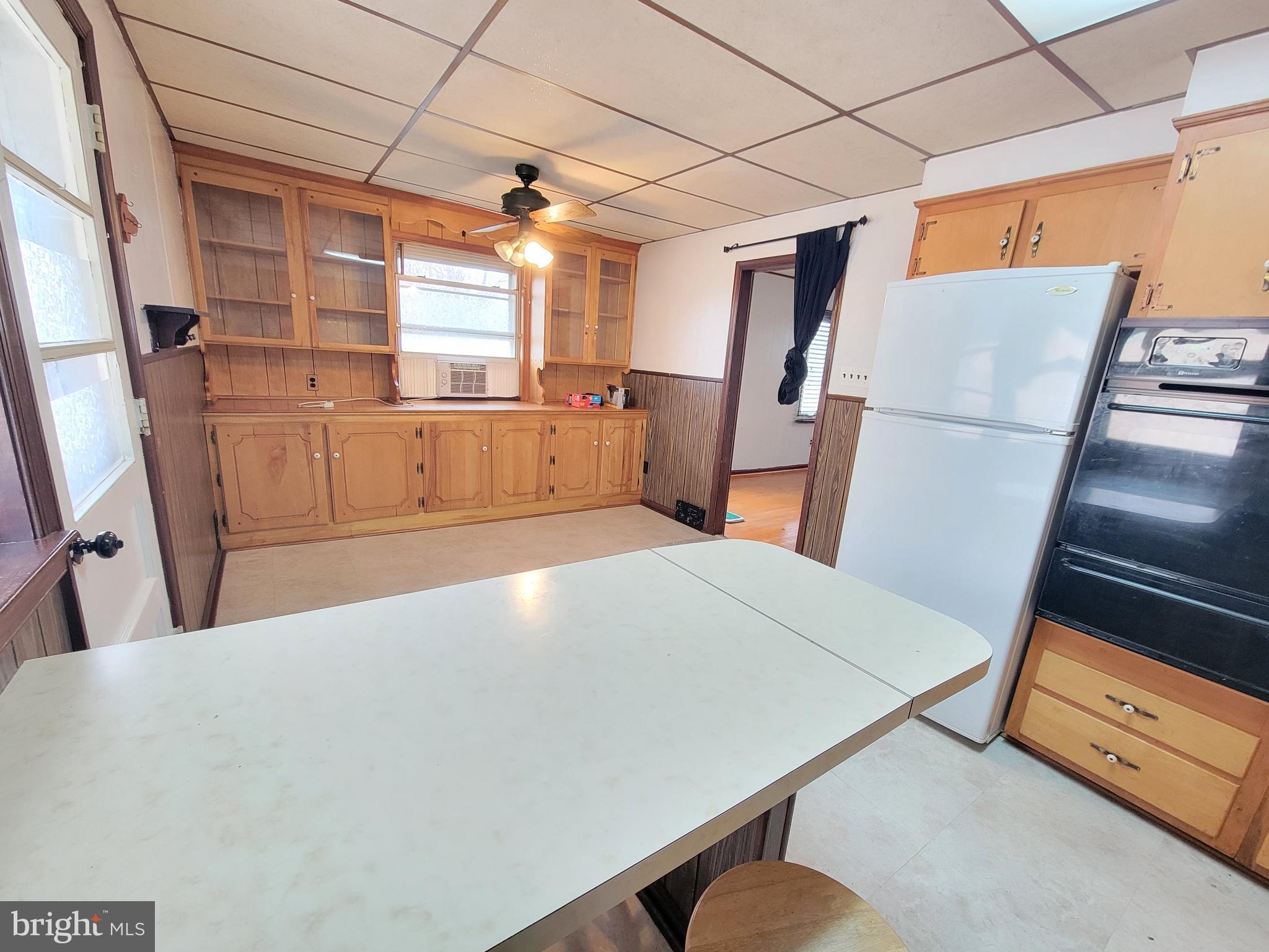 DELMAR VILLAGE - Residential Lease