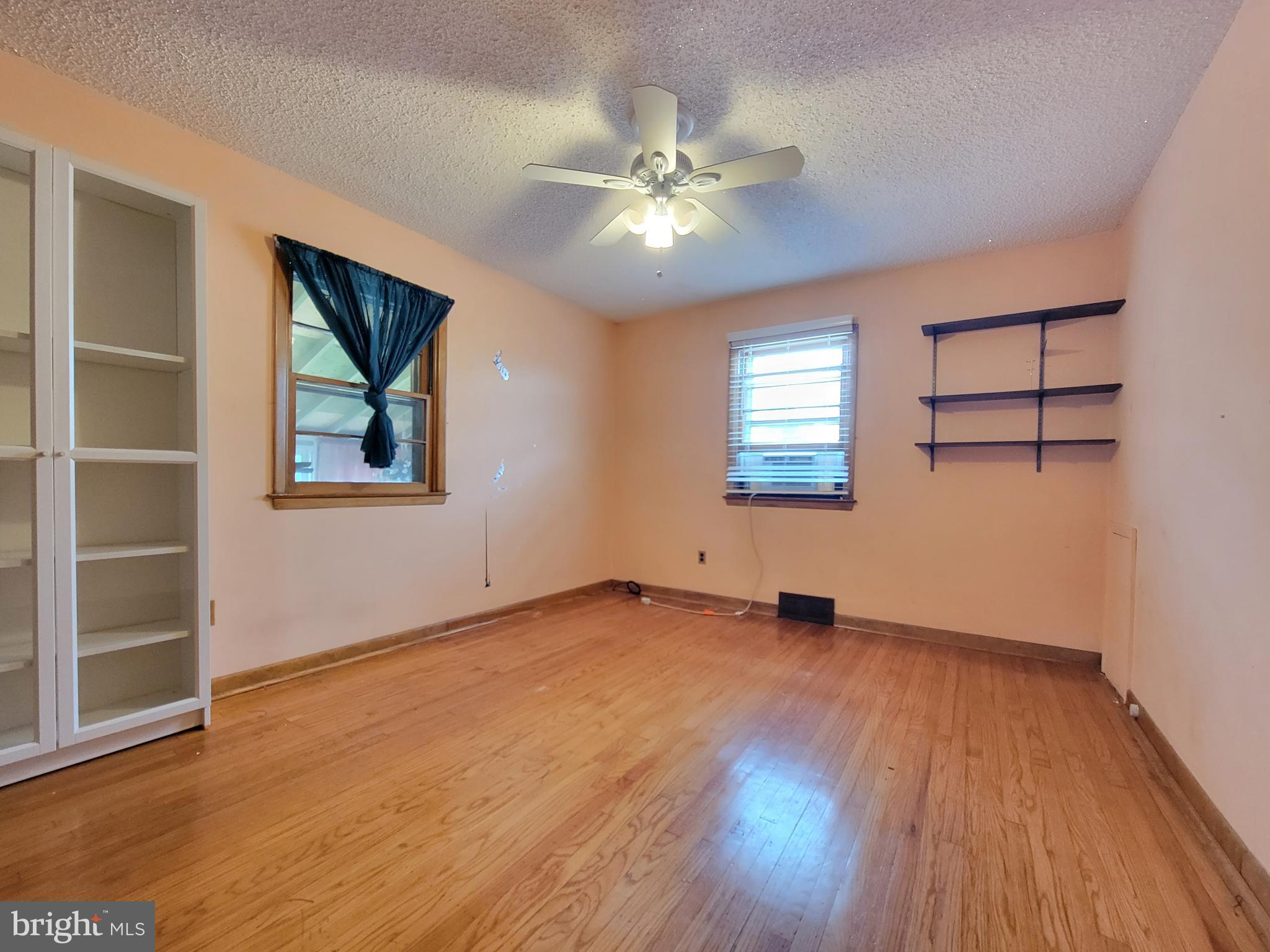 DELMAR VILLAGE - Residential Lease