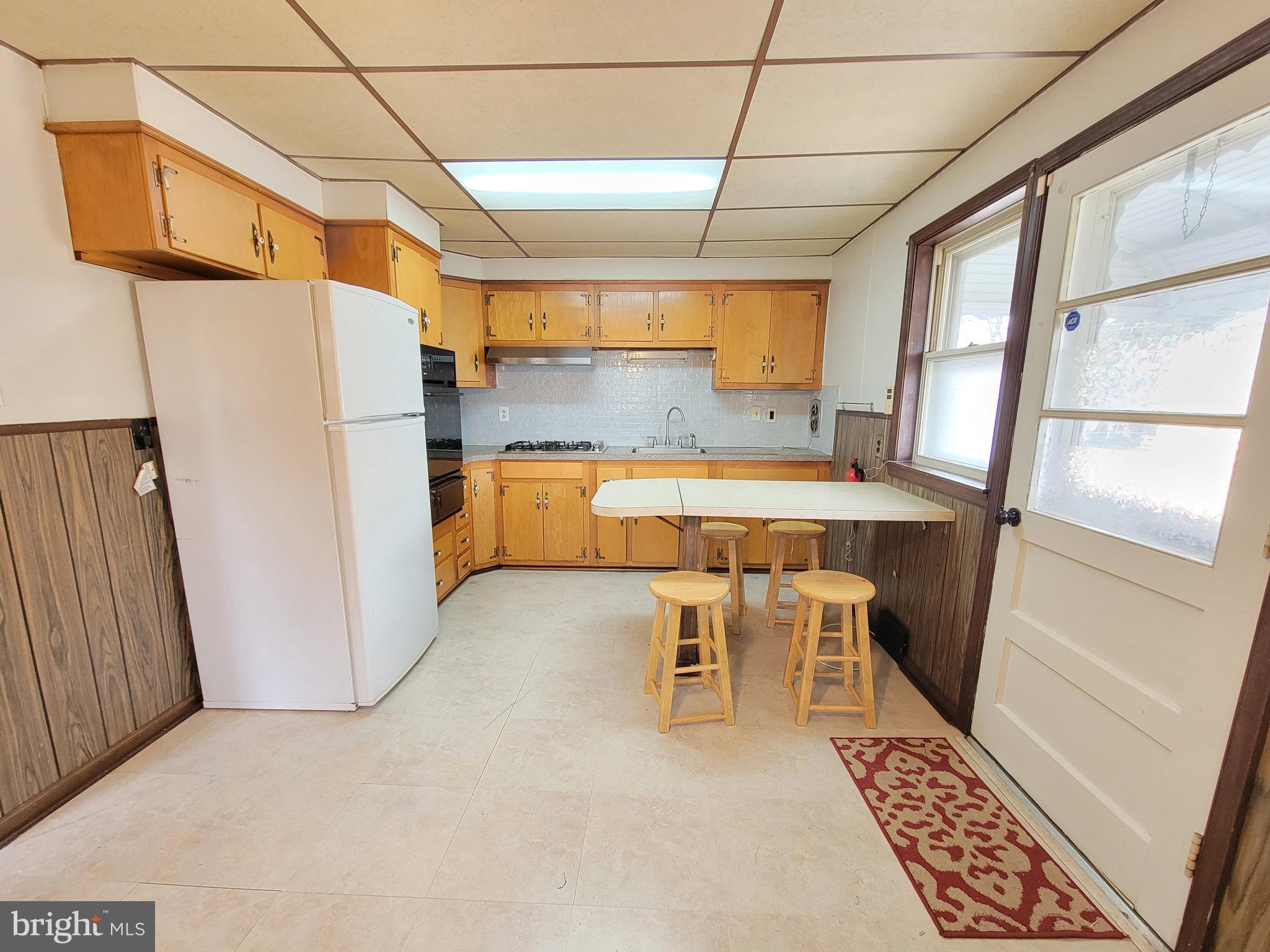 DELMAR VILLAGE - Residential Lease